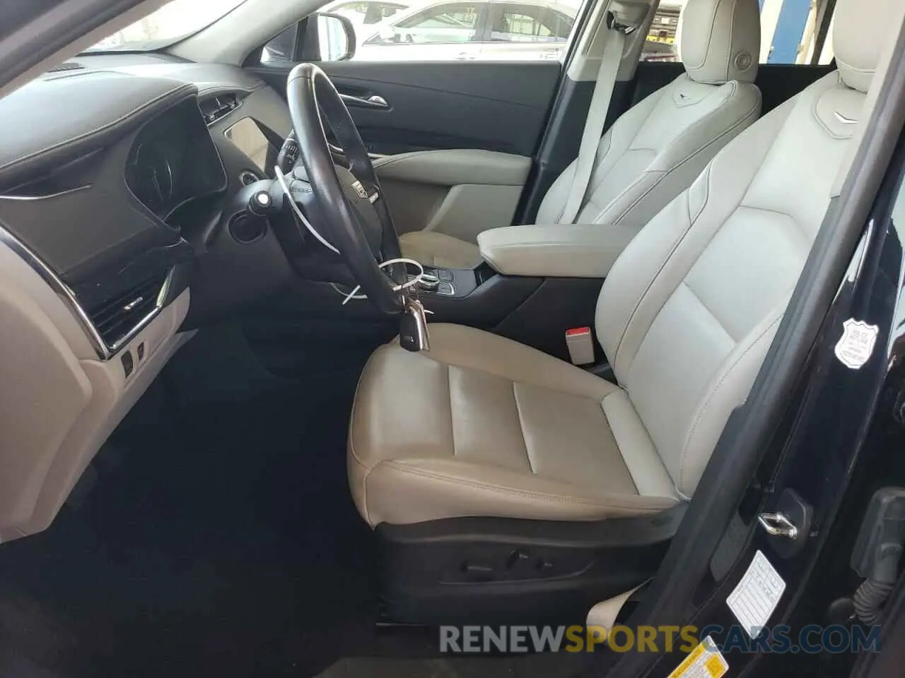 7 Photograph of a damaged car 1GYFZDR40PF202805 CADILLAC XT4 2023