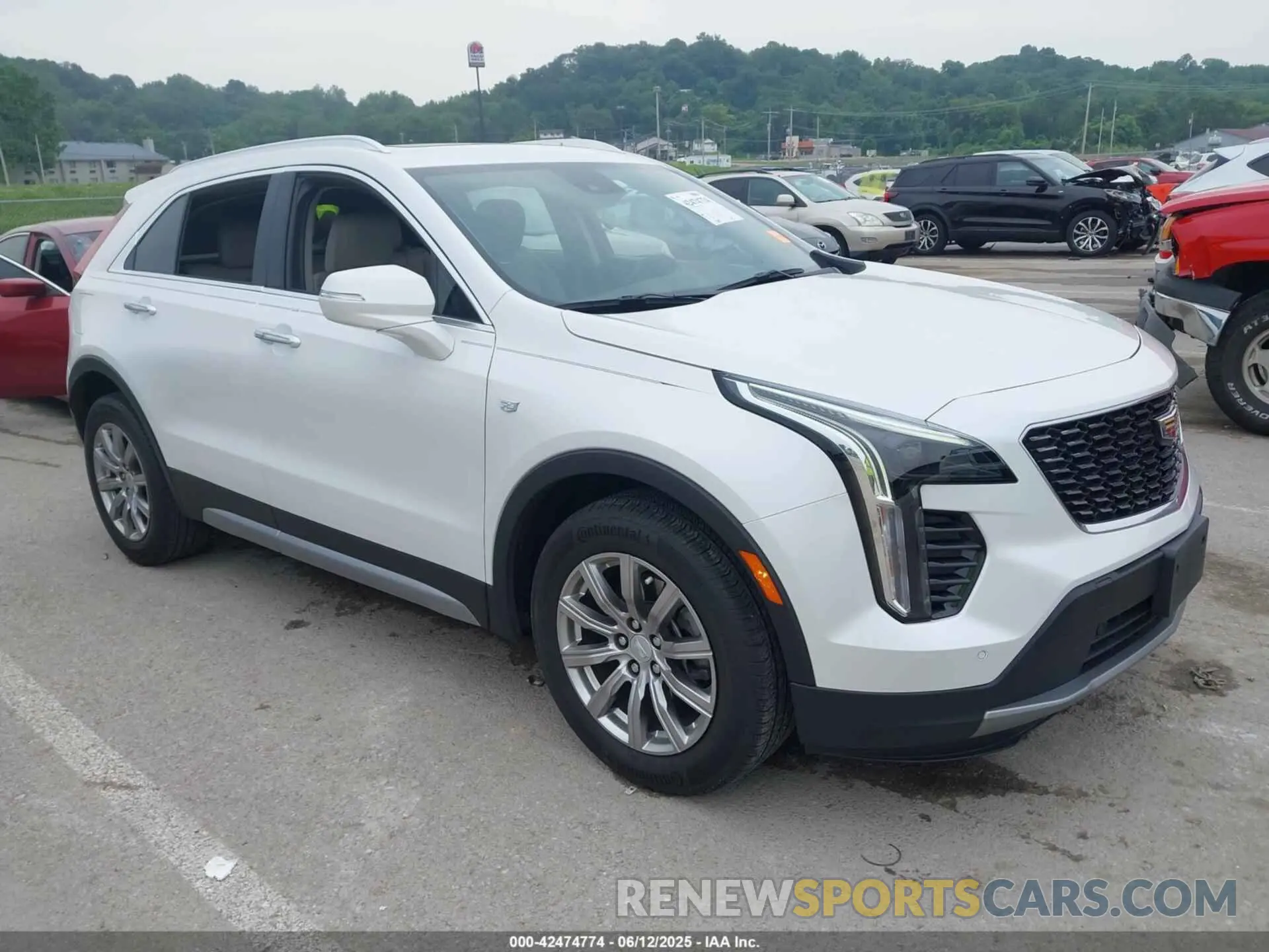 1 Photograph of a damaged car 1GYFZDR43PF176779 CADILLAC XT4 2023