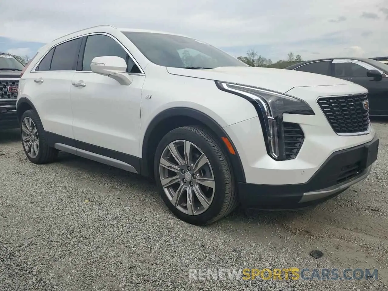 4 Photograph of a damaged car 1GYFZDR45PF226355 CADILLAC XT4 2023