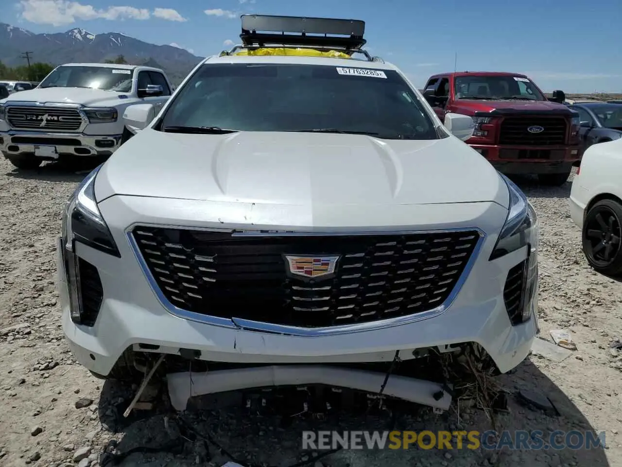 5 Photograph of a damaged car 1GYFZDR46PF130198 CADILLAC XT4 2023