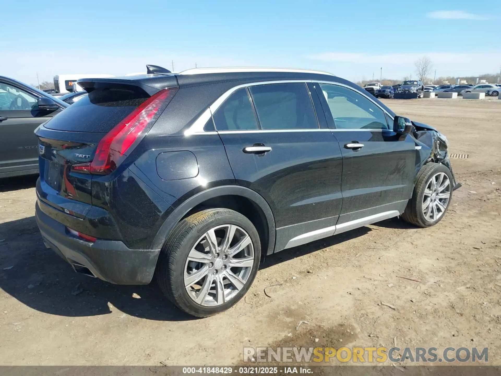 4 Photograph of a damaged car 1GYFZDR46PF195391 CADILLAC XT4 2023