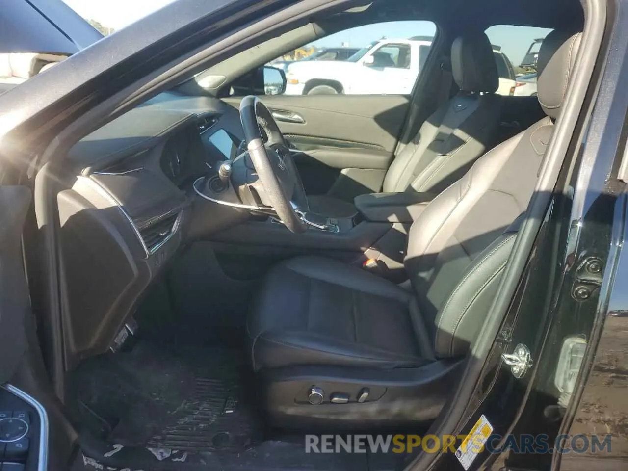 7 Photograph of a damaged car 1GYFZER41PF107045 CADILLAC XT4 2023