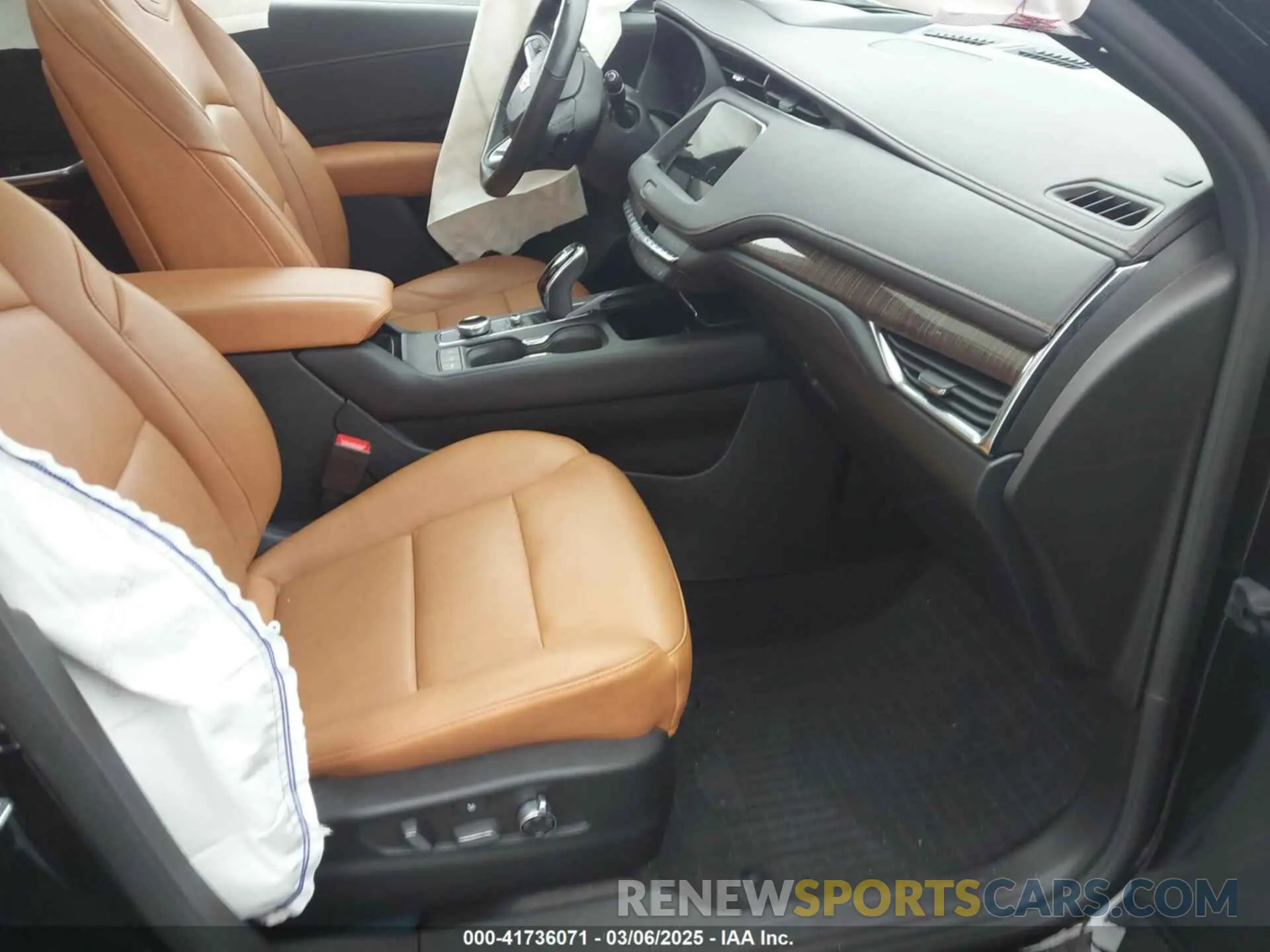 5 Photograph of a damaged car 1GYFZFR43PF104069 CADILLAC XT4 2023