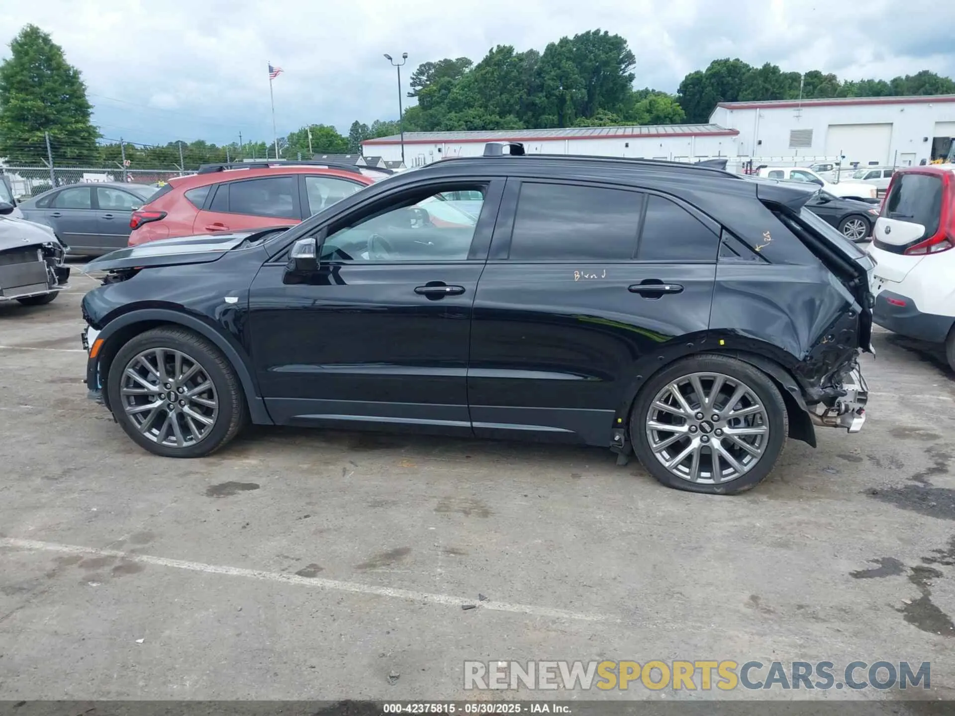 15 Photograph of a damaged car 1GYFZFR48PF108344 CADILLAC XT4 2023