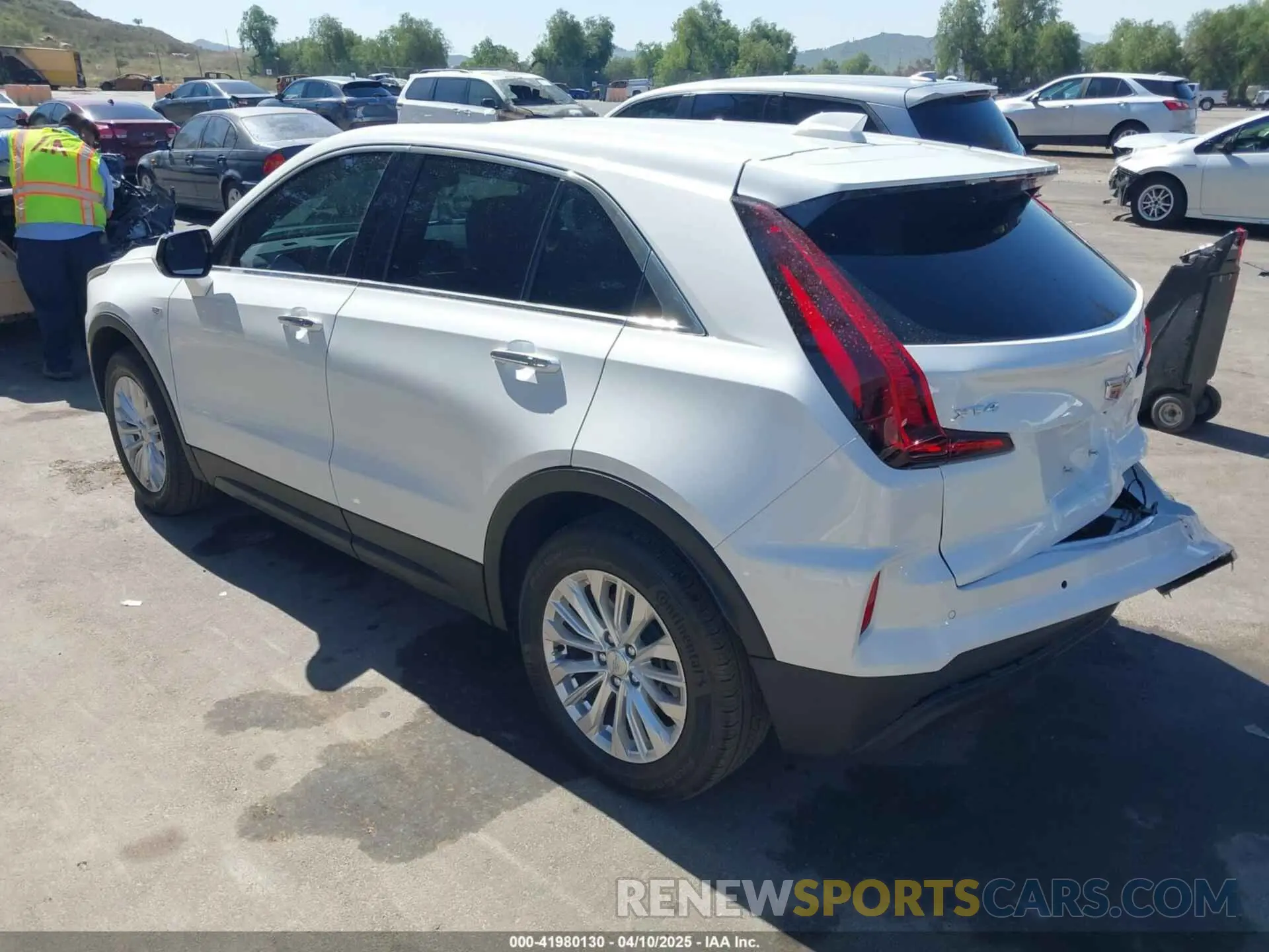 3 Photograph of a damaged car 1GYAZAR42RF168331 CADILLAC XT4 2024