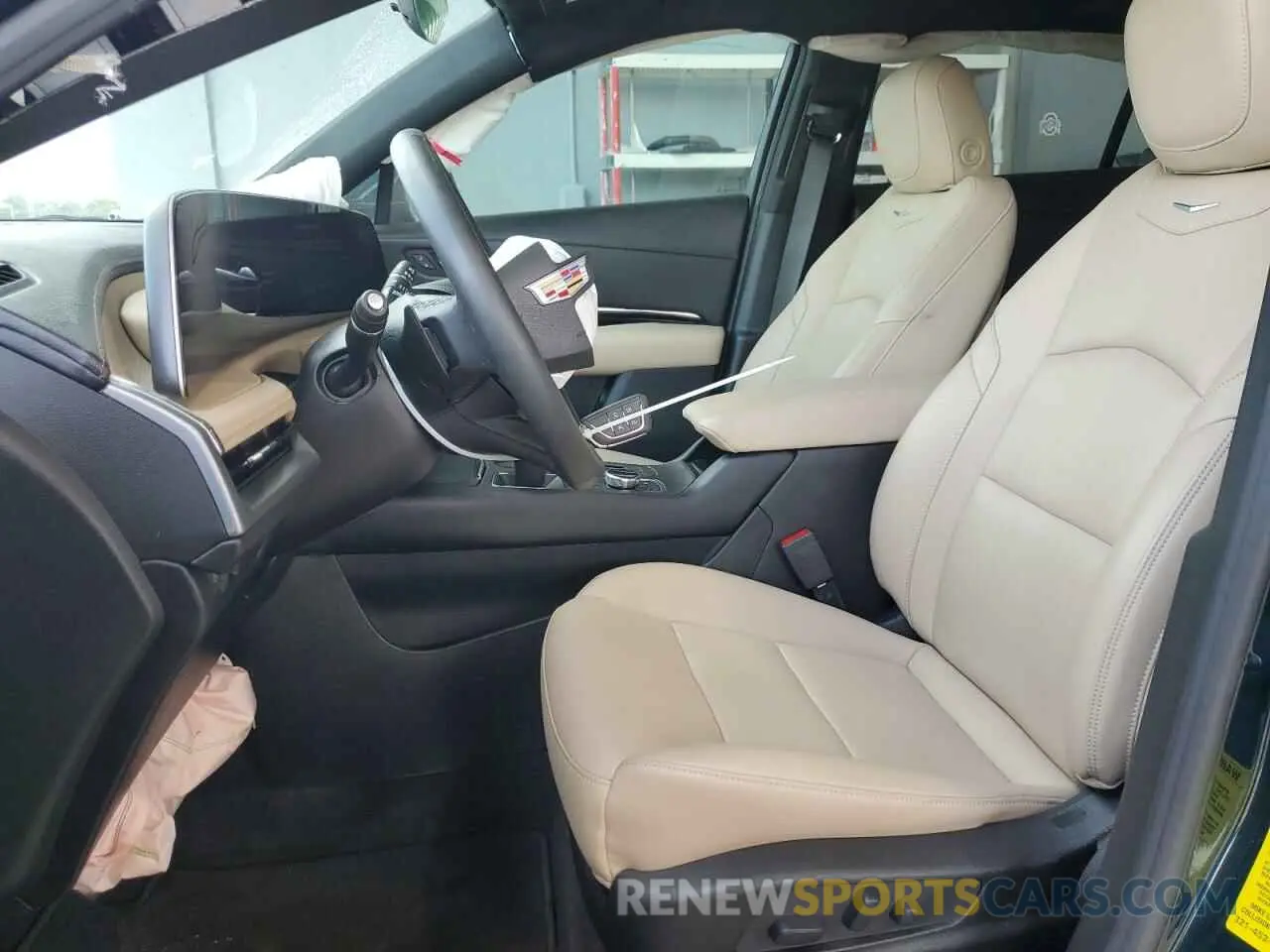 7 Photograph of a damaged car 1GYAZAR48RF136712 CADILLAC XT4 2024