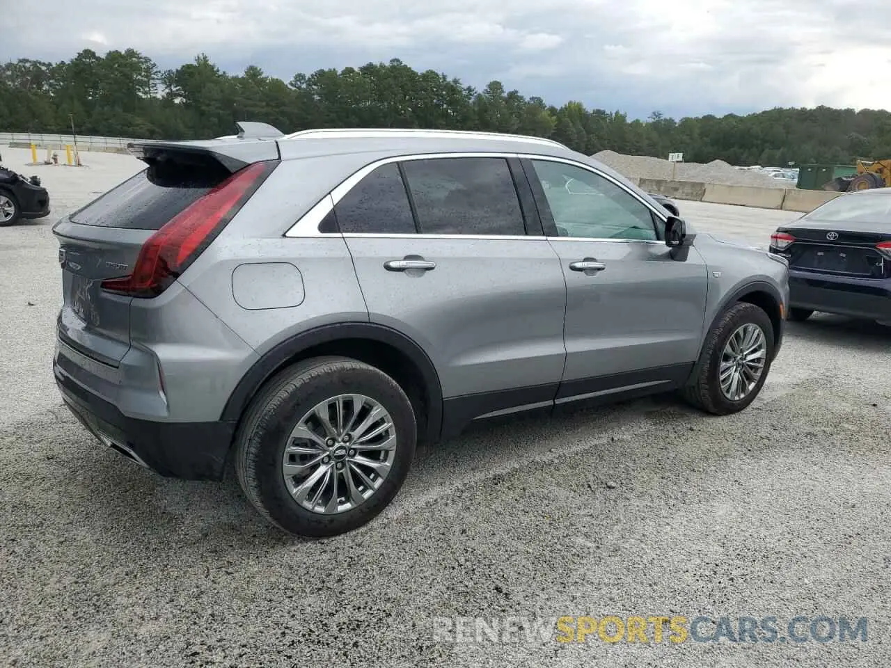 3 Photograph of a damaged car 1GYFZCR47RF146178 CADILLAC XT4 2024