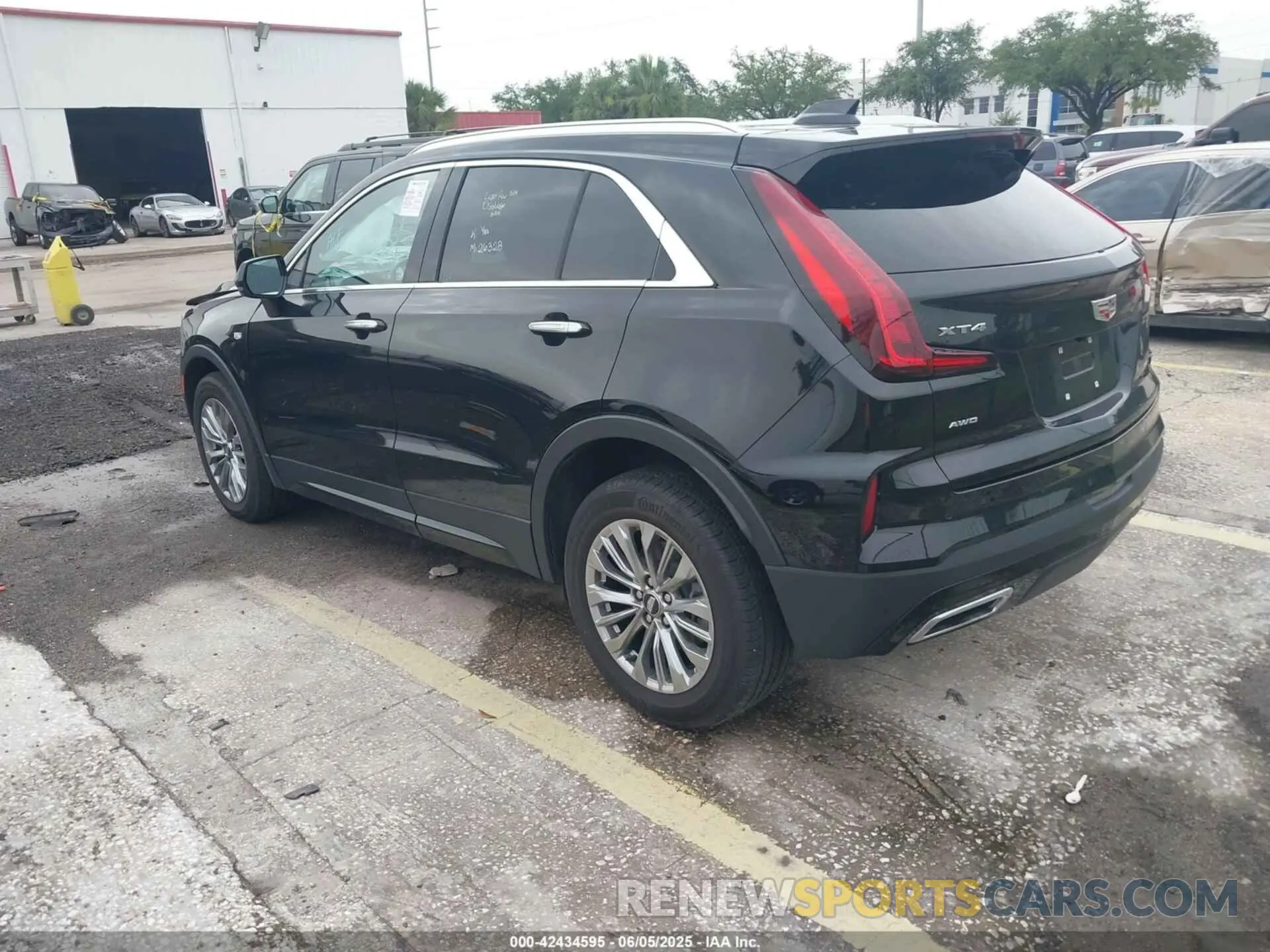3 Photograph of a damaged car 1GYFZDR44RF147956 CADILLAC XT4 2024