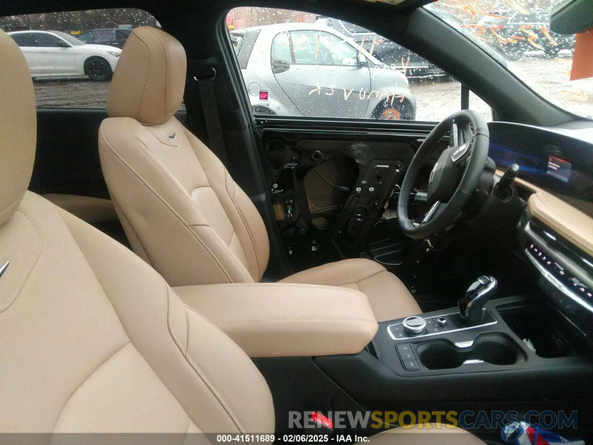 5 Photograph of a damaged car 1GYFZDR44RF161016 CADILLAC XT4 2024