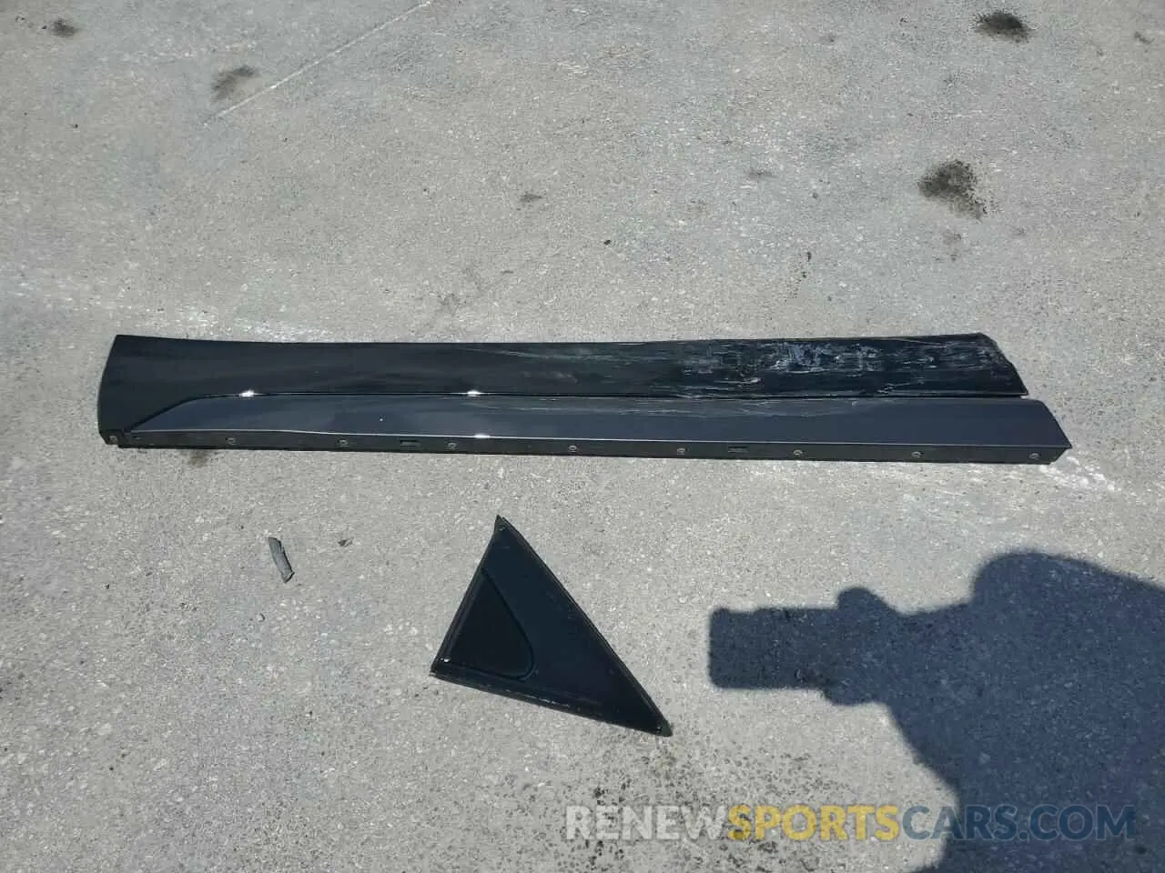 13 Photograph of a damaged car 1GYFZER41RF136970 CADILLAC XT4 2024