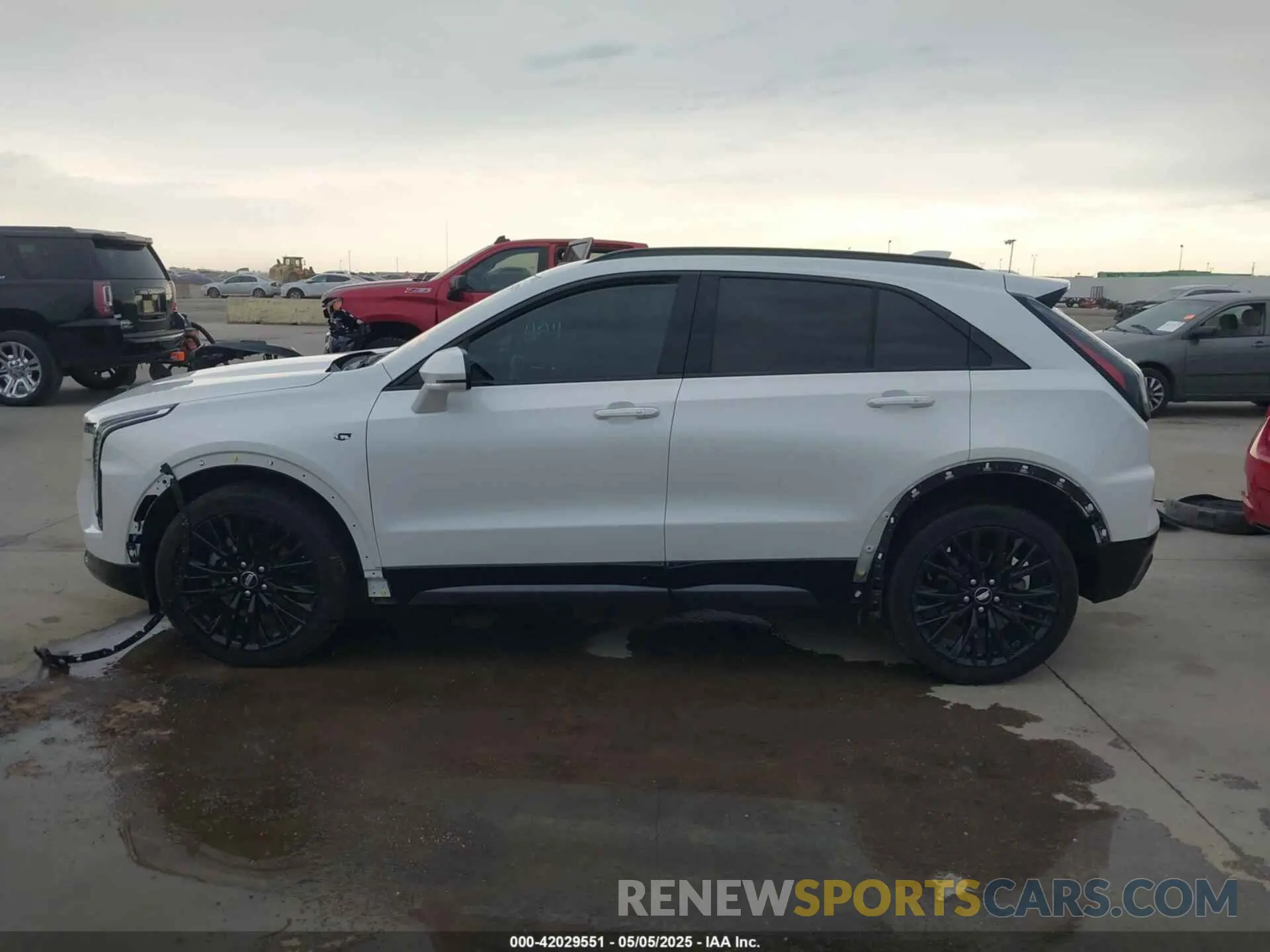 15 Photograph of a damaged car 1GYFZER42RF246488 CADILLAC XT4 2024
