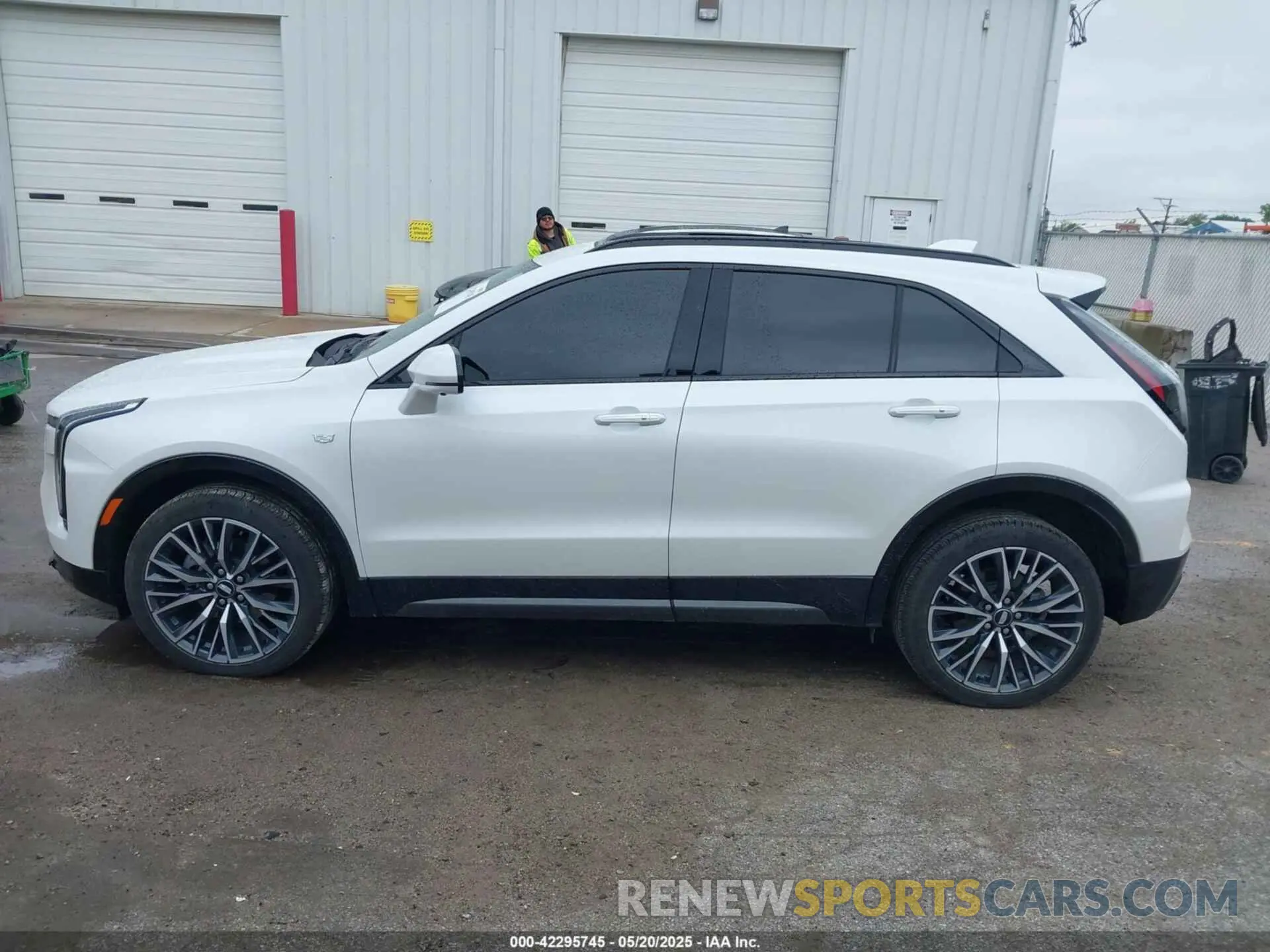 15 Photograph of a damaged car 1GYFZFR40RF223782 CADILLAC XT4 2024