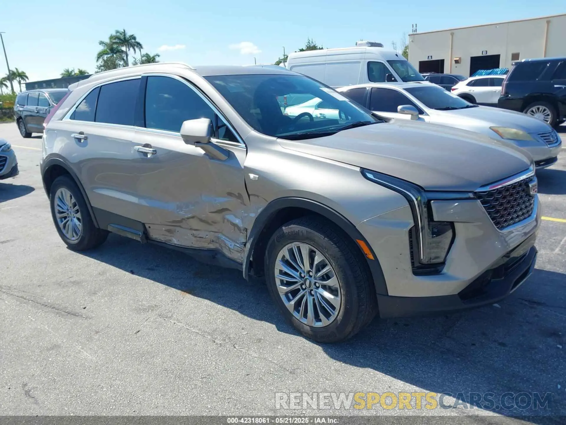 1 Photograph of a damaged car 1GYFZCR41SF152998 CADILLAC XT4 2025