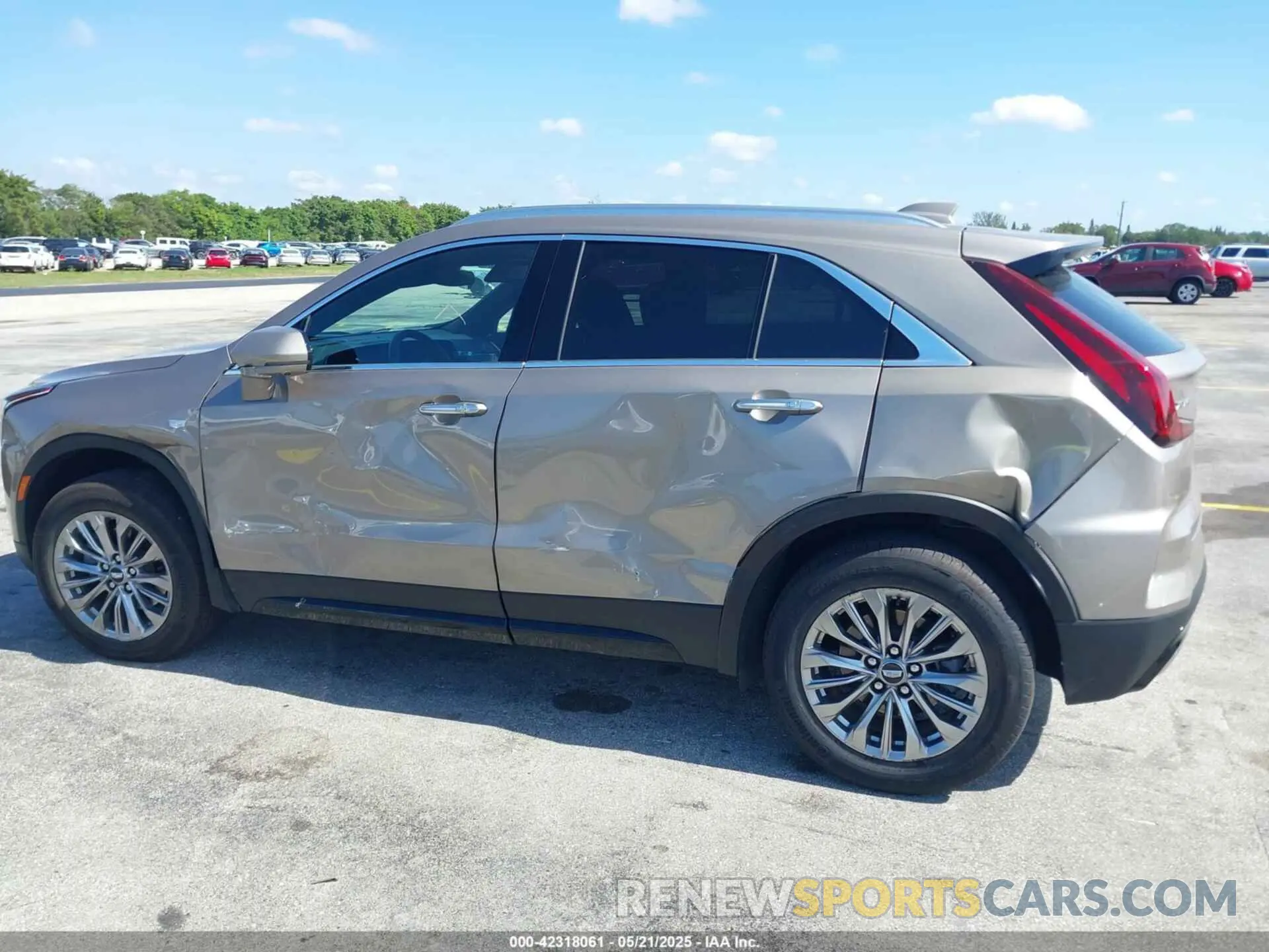 14 Photograph of a damaged car 1GYFZCR41SF152998 CADILLAC XT4 2025