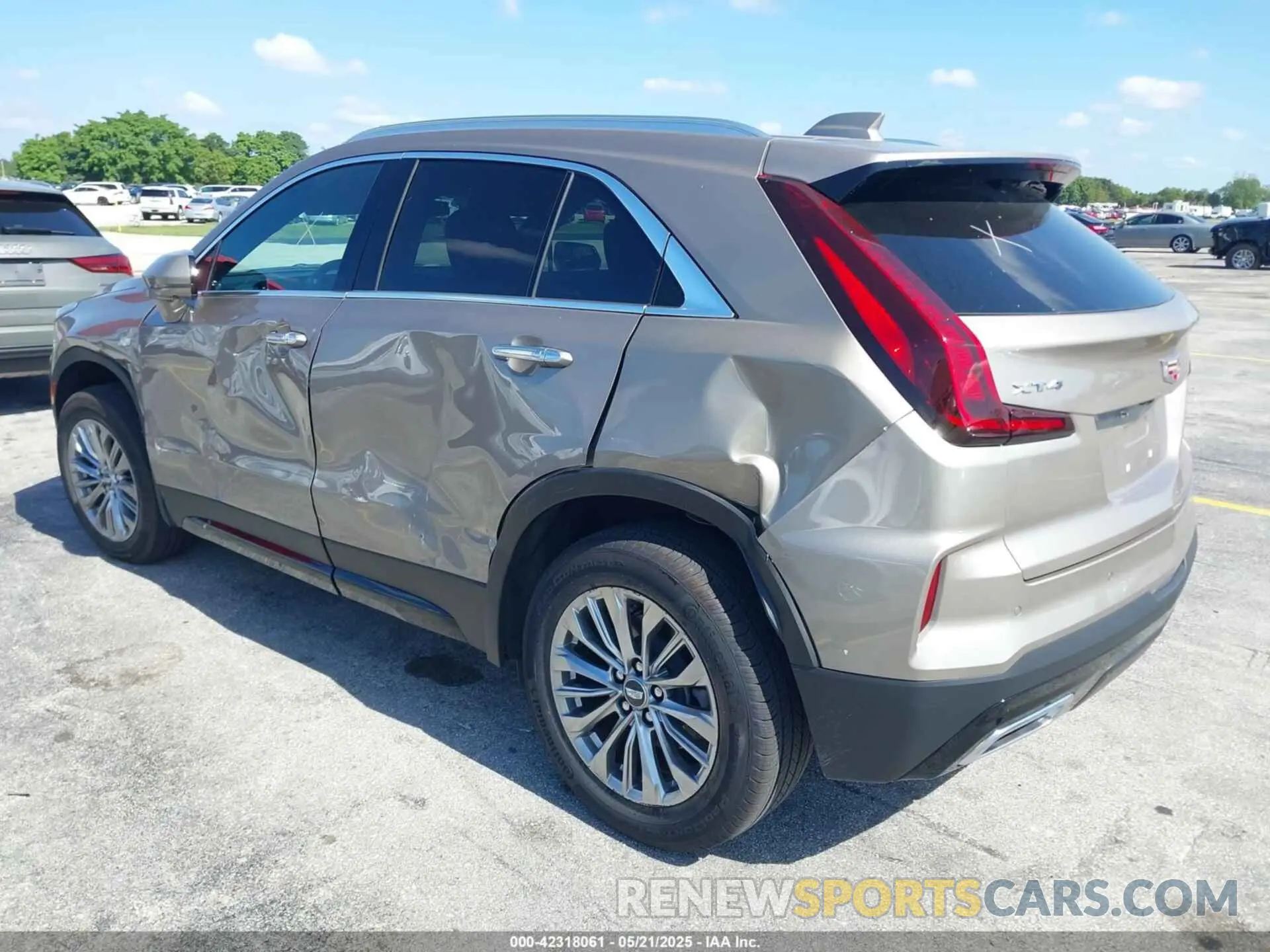 3 Photograph of a damaged car 1GYFZCR41SF152998 CADILLAC XT4 2025