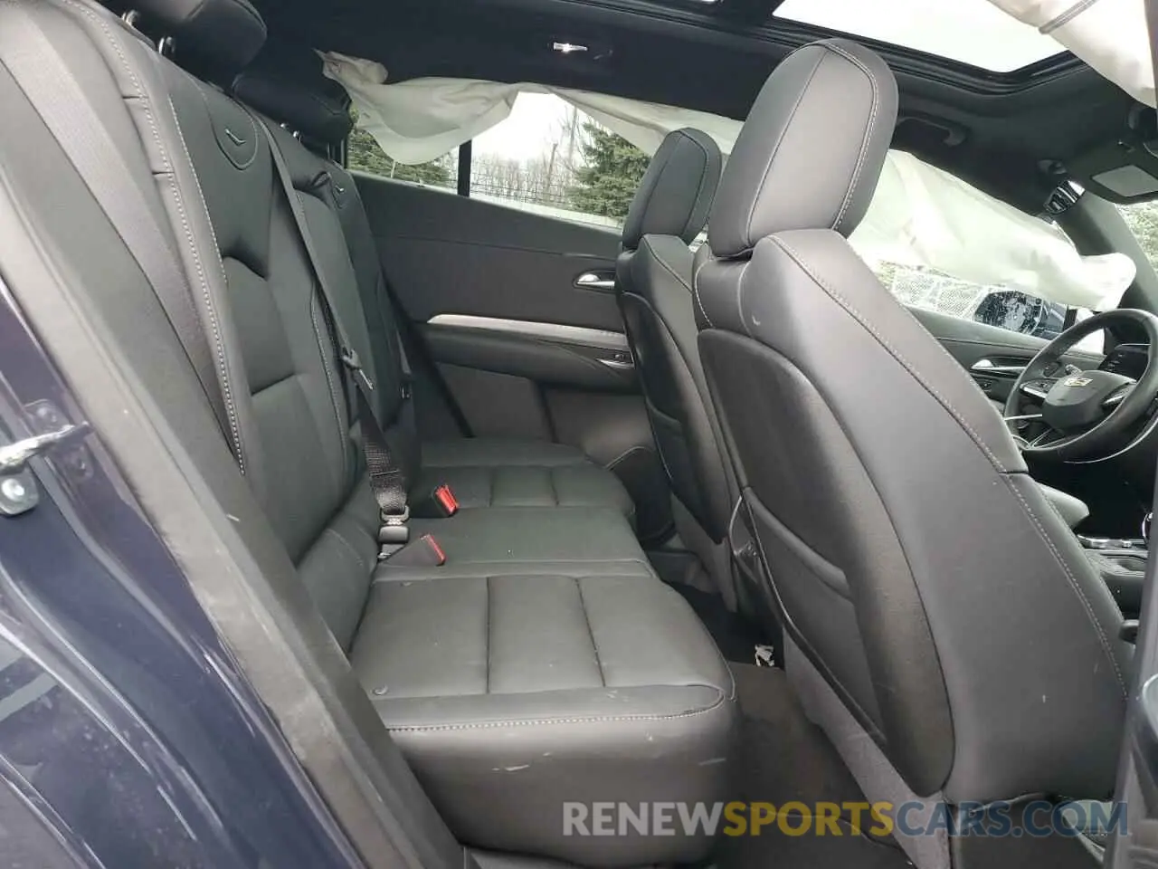 11 Photograph of a damaged car 1GYFZDR46SF146362 CADILLAC XT4 2025