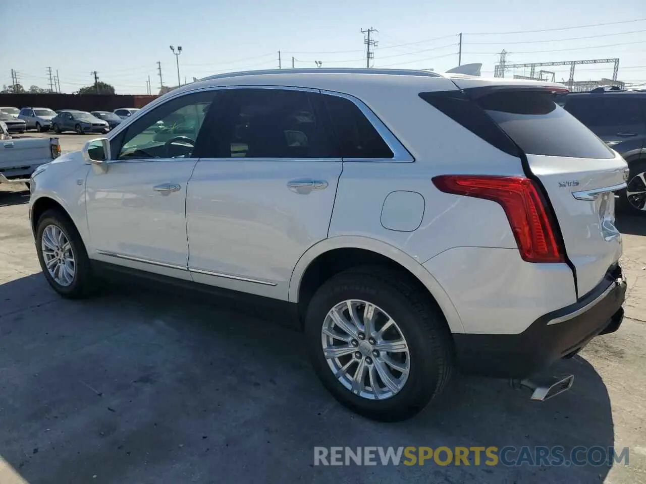 2 Photograph of a damaged car 1GYKNARS1KZ121732 CADILLAC XT5 2019