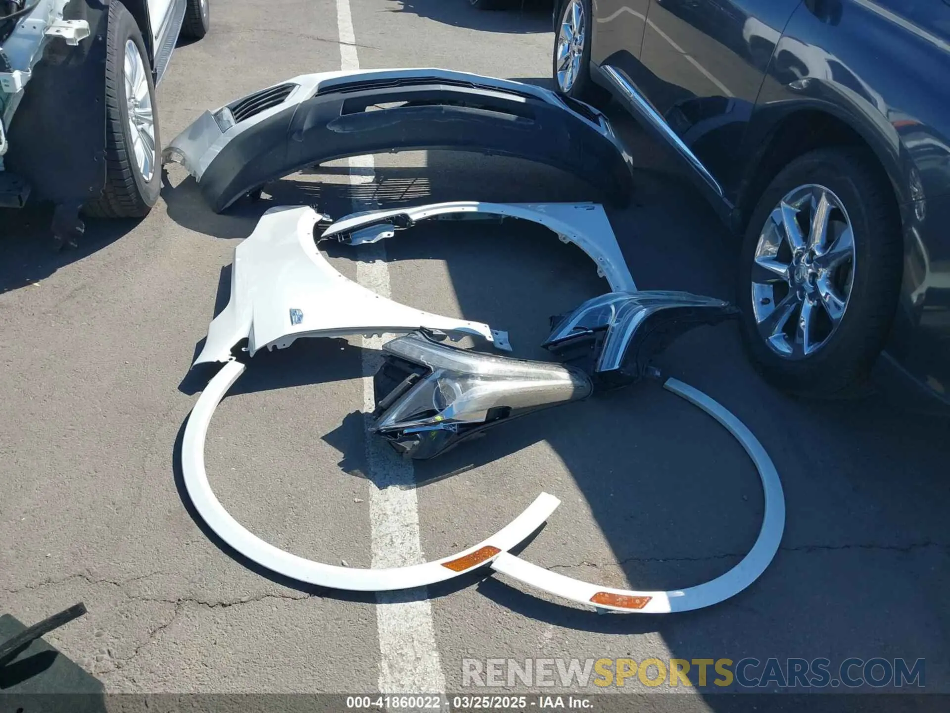 12 Photograph of a damaged car 1GYKNARS1KZ135419 CADILLAC XT5 2019