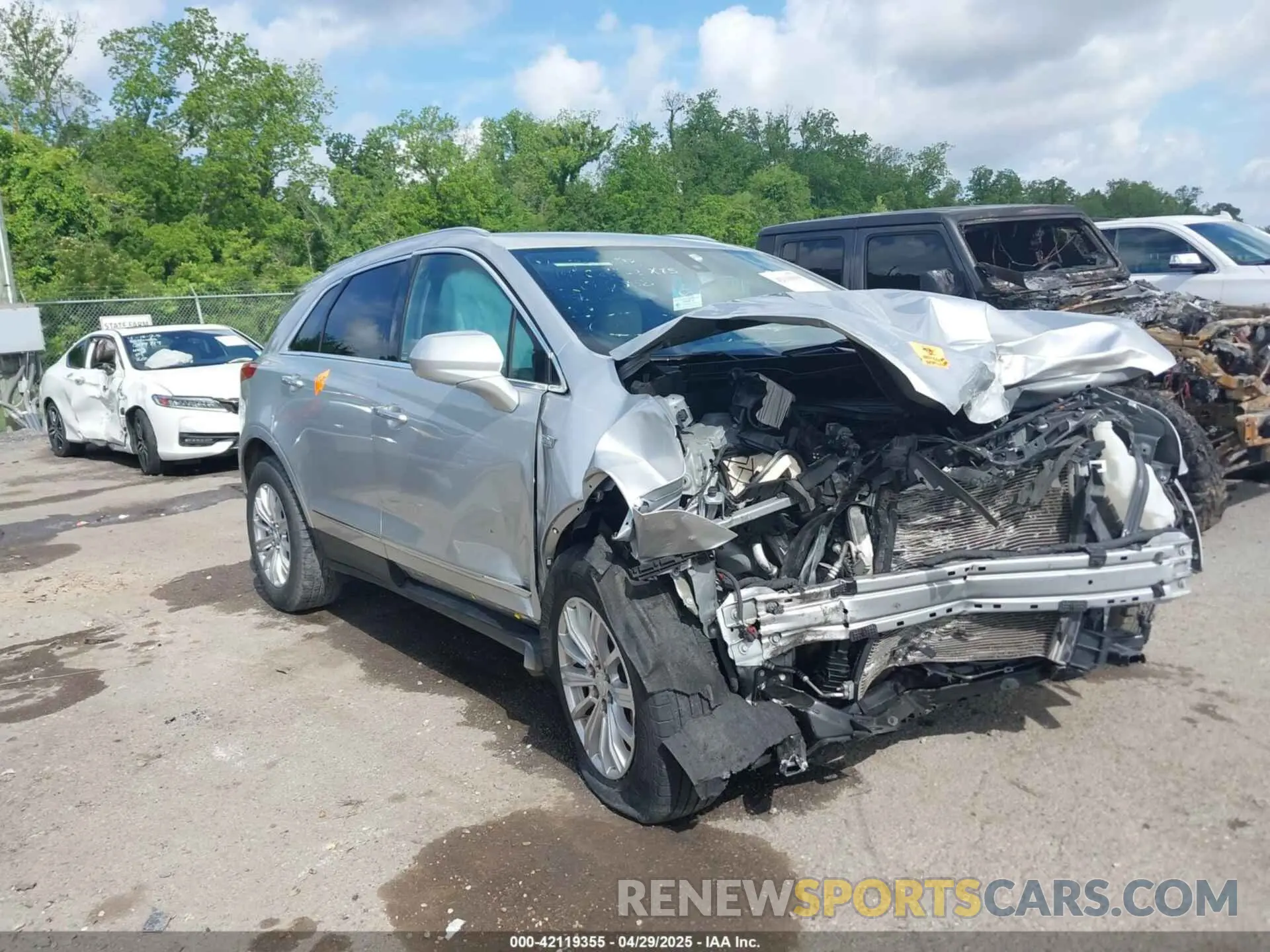 1 Photograph of a damaged car 1GYKNARS3KZ170088 CADILLAC XT5 2019