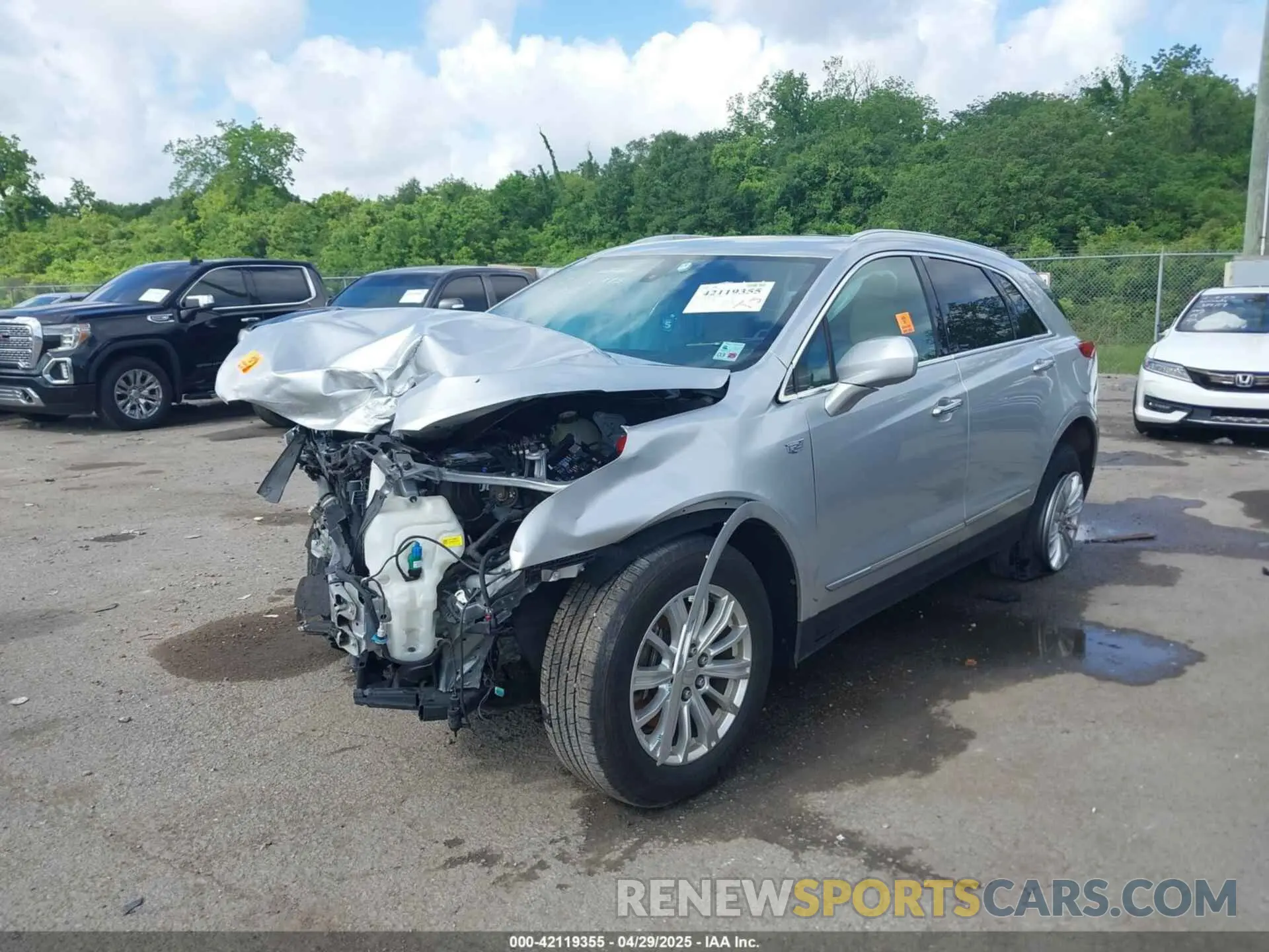 2 Photograph of a damaged car 1GYKNARS3KZ170088 CADILLAC XT5 2019