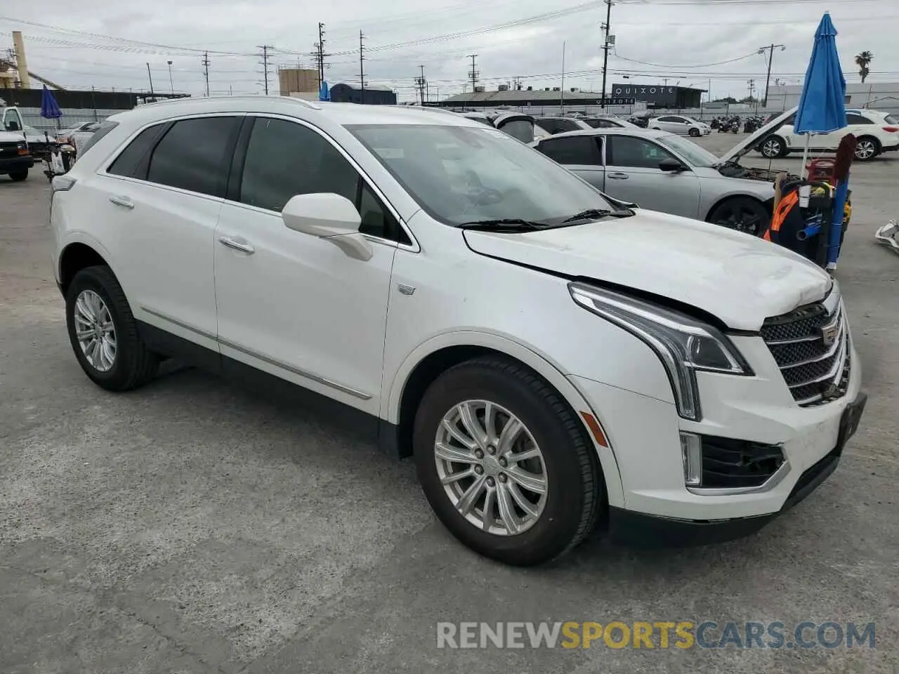 4 Photograph of a damaged car 1GYKNARS5KZ215029 CADILLAC XT5 2019