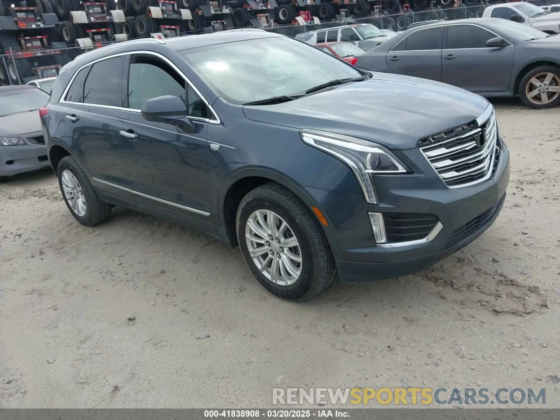 1 Photograph of a damaged car 1GYKNARS5KZ220991 CADILLAC XT5 2019