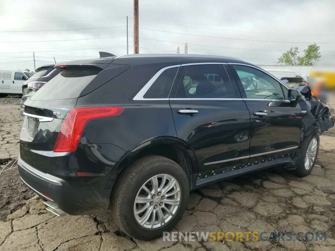 3 Photograph of a damaged car 1GYKNARS6KZ169100 CADILLAC XT5 2019