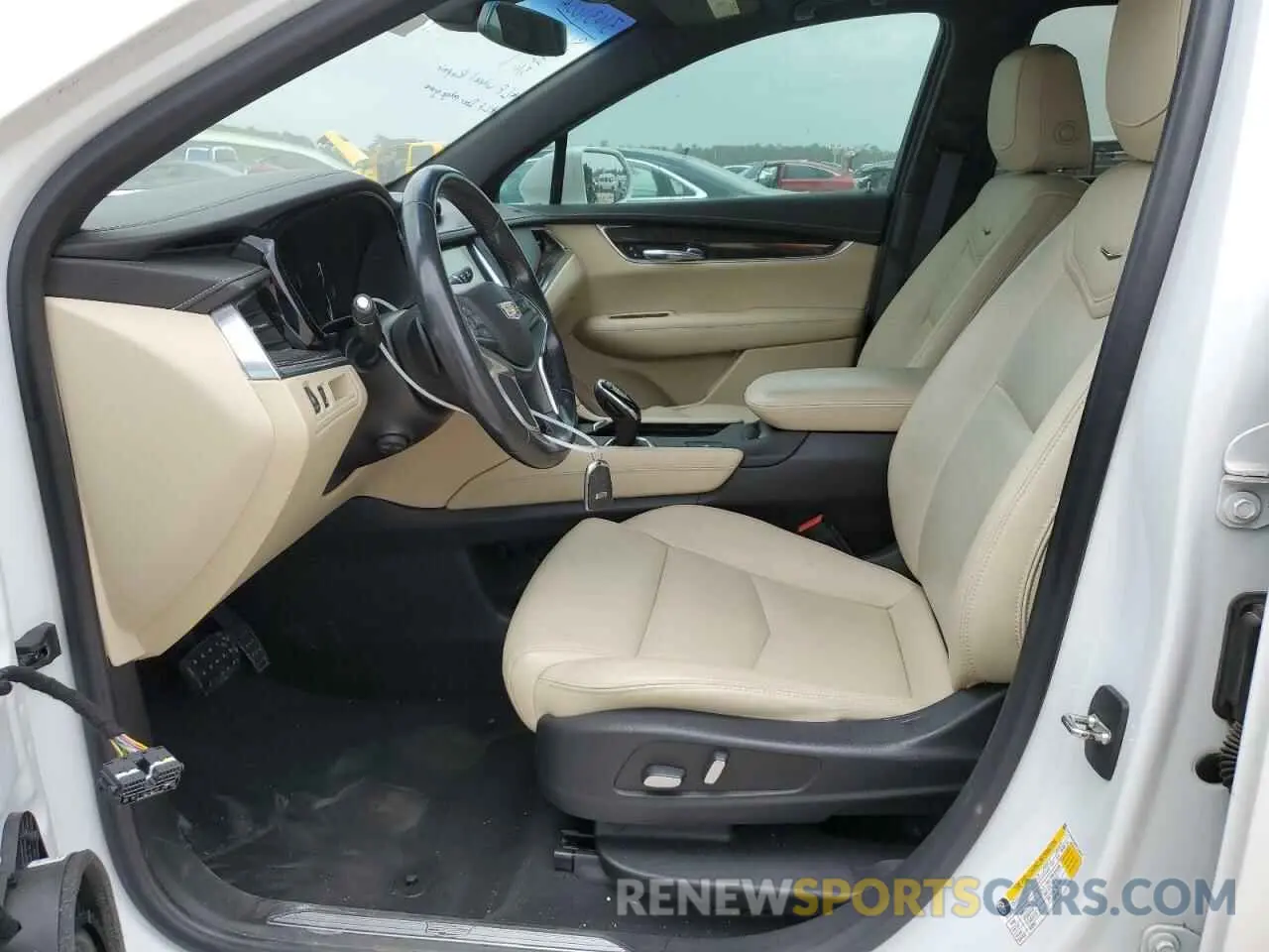 7 Photograph of a damaged car 1GYKNARS8KZ114647 CADILLAC XT5 2019