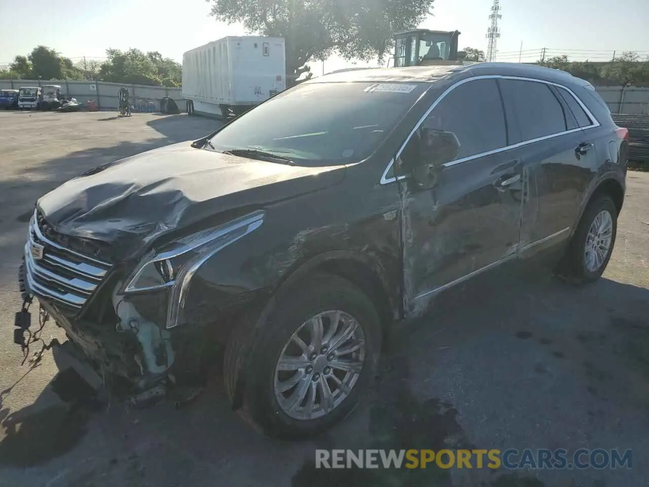 1 Photograph of a damaged car 1GYKNARS8KZ218927 CADILLAC XT5 2019