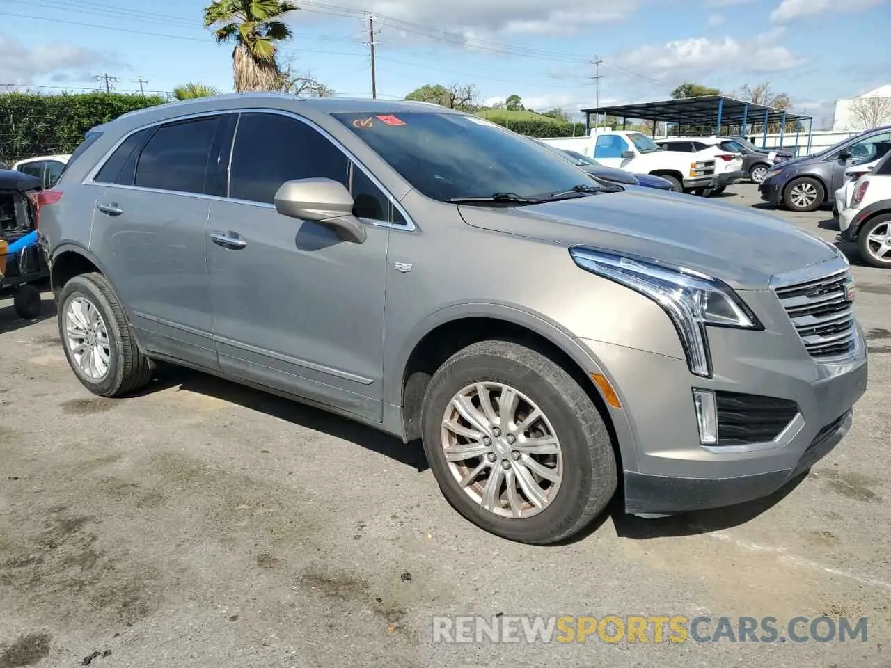4 Photograph of a damaged car 1GYKNARS8KZ236067 CADILLAC XT5 2019