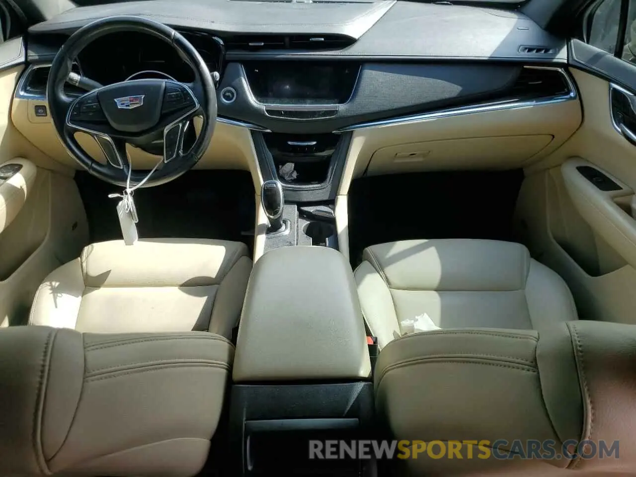 8 Photograph of a damaged car 1GYKNARS8KZ236067 CADILLAC XT5 2019