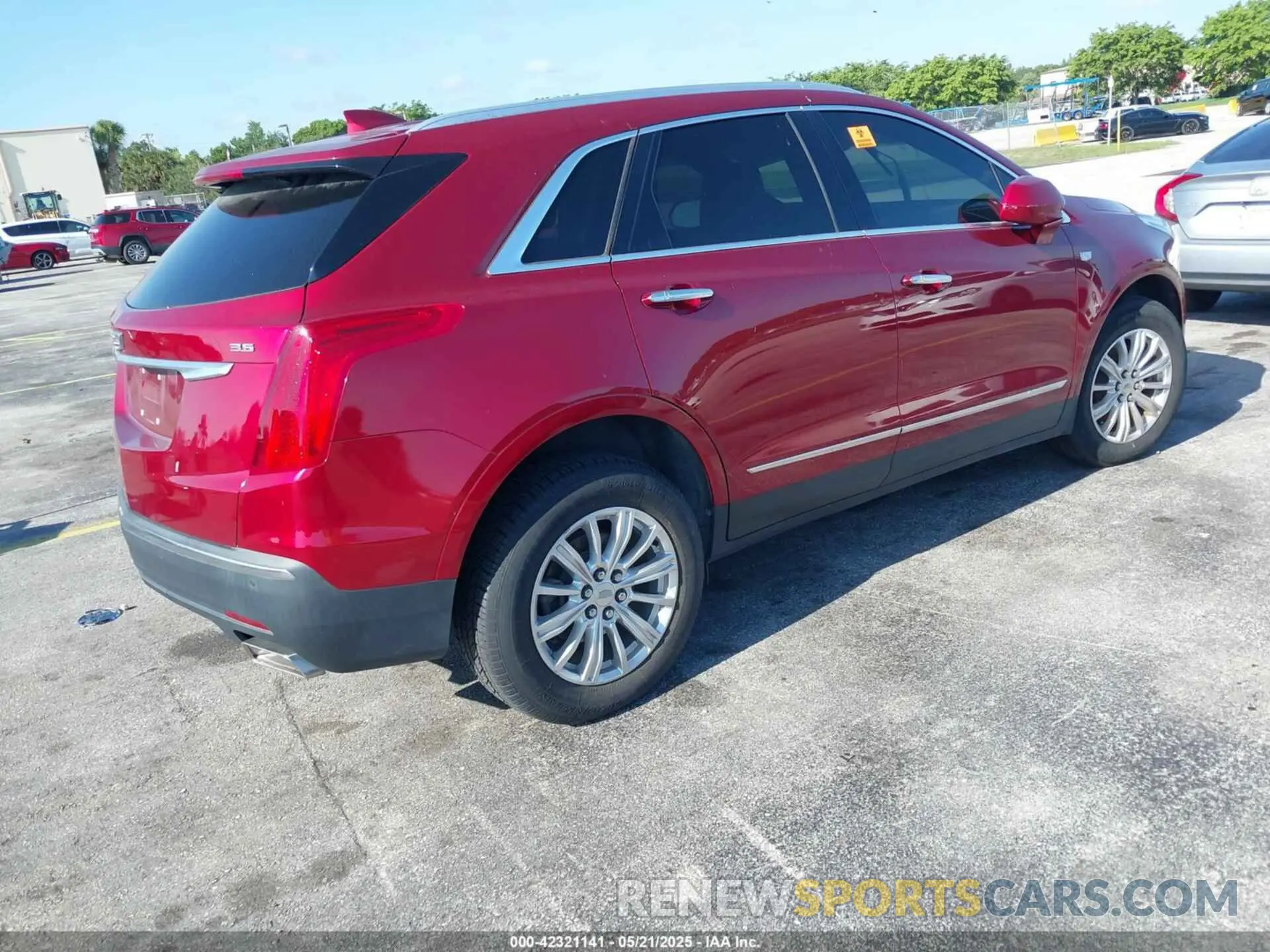 4 Photograph of a damaged car 1GYKNARS9KZ173920 CADILLAC XT5 2019