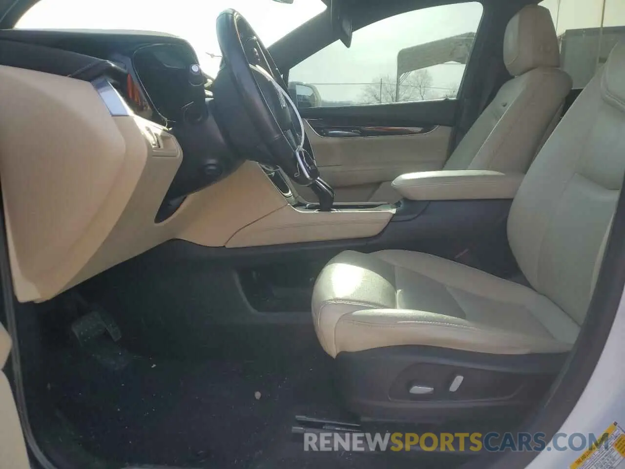 7 Photograph of a damaged car 1GYKNARSXKZ101883 CADILLAC XT5 2019
