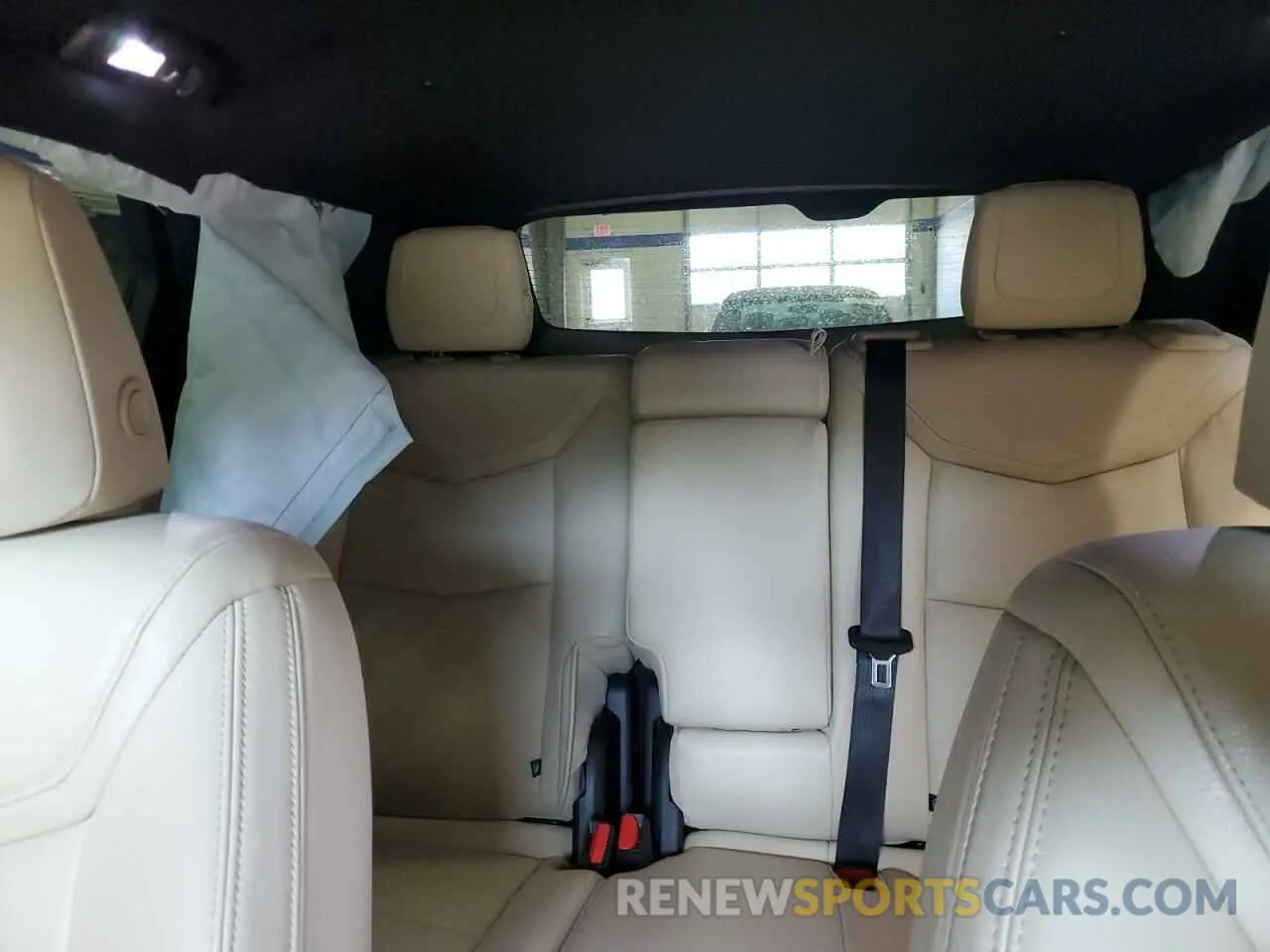 10 Photograph of a damaged car 1GYKNBRS1KZ161279 CADILLAC XT5 2019