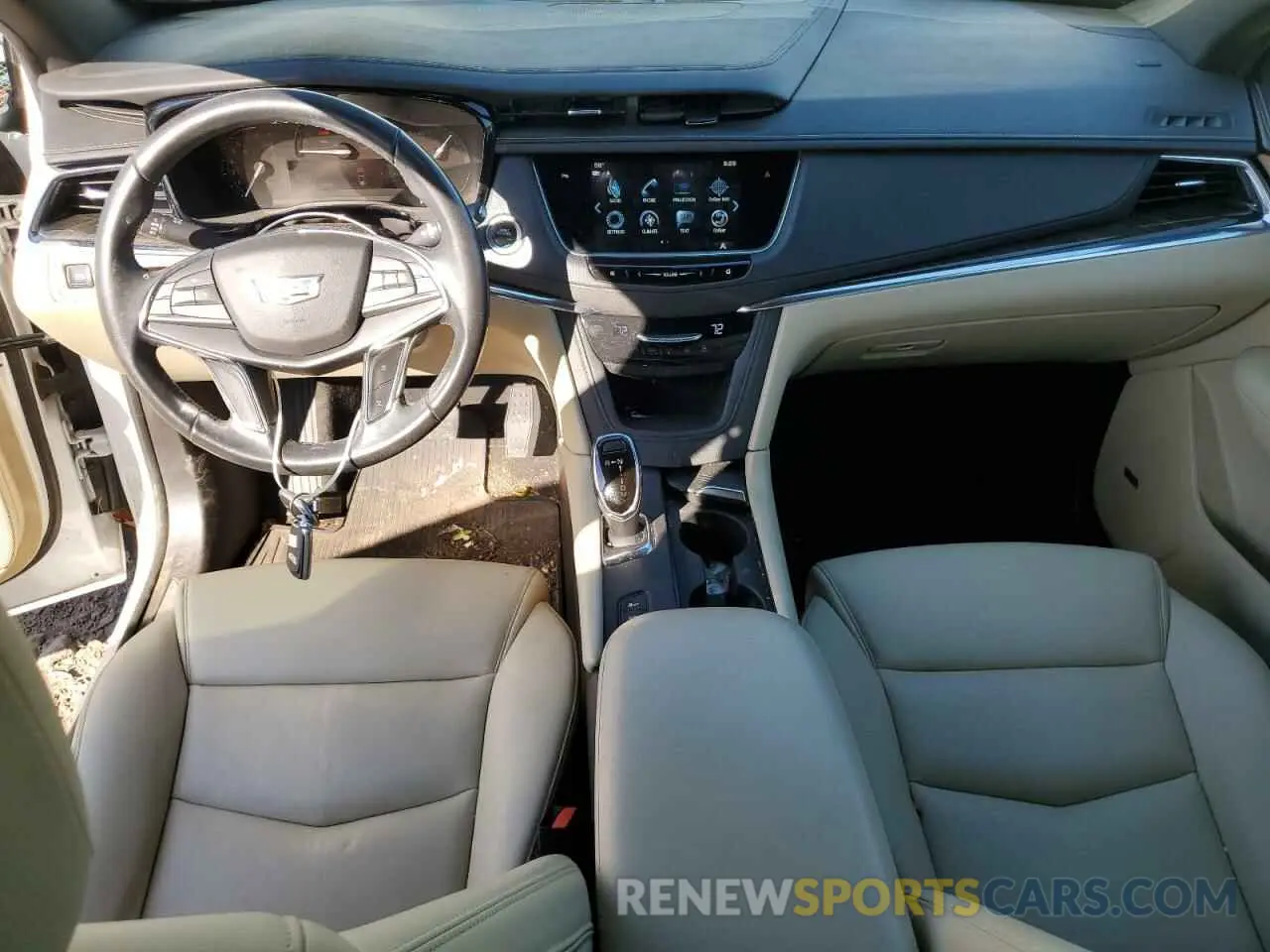 8 Photograph of a damaged car 1GYKNBRS9KZ151972 CADILLAC XT5 2019