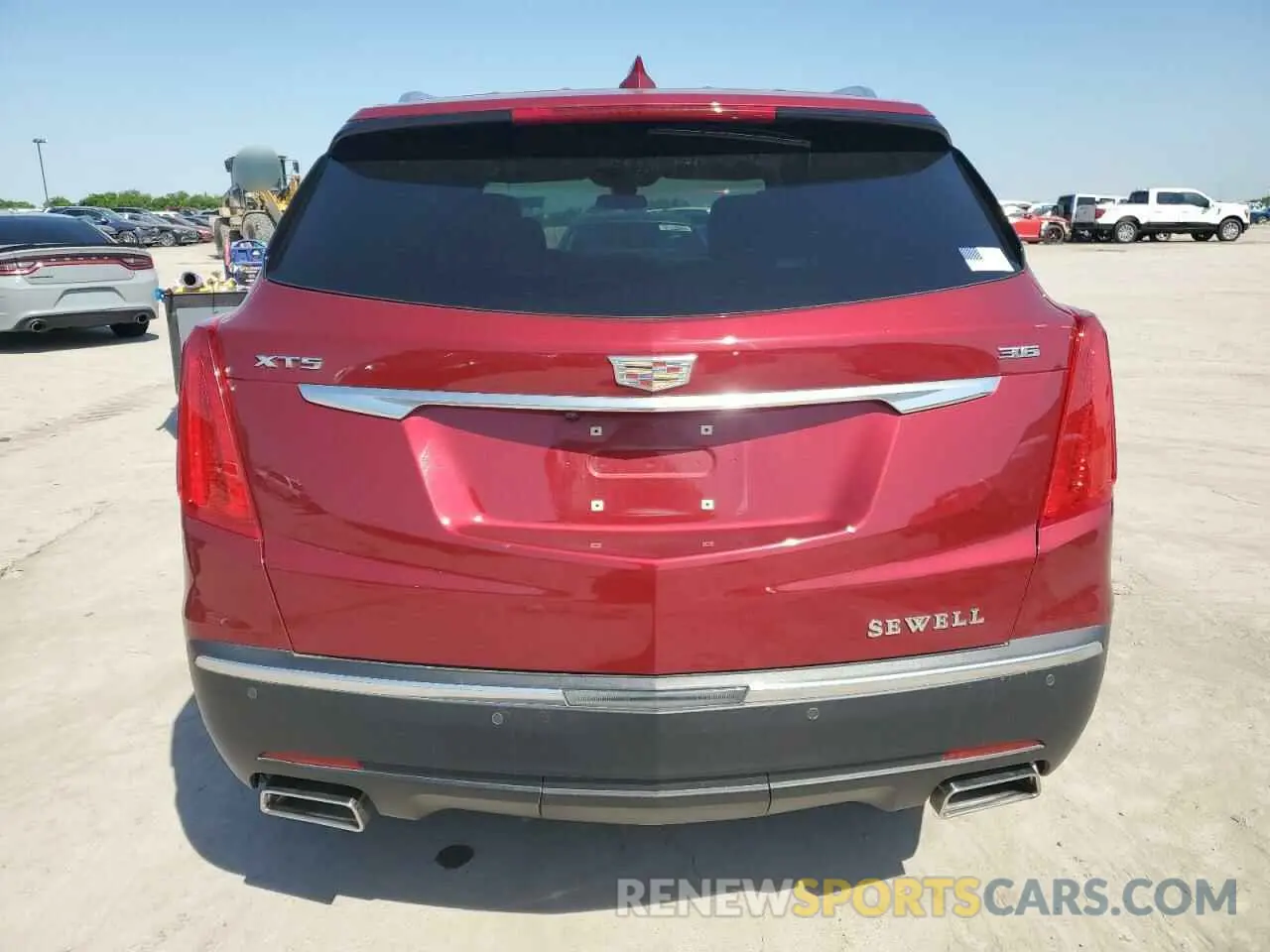 6 Photograph of a damaged car 1GYKNCRS0KZ172568 CADILLAC XT5 2019