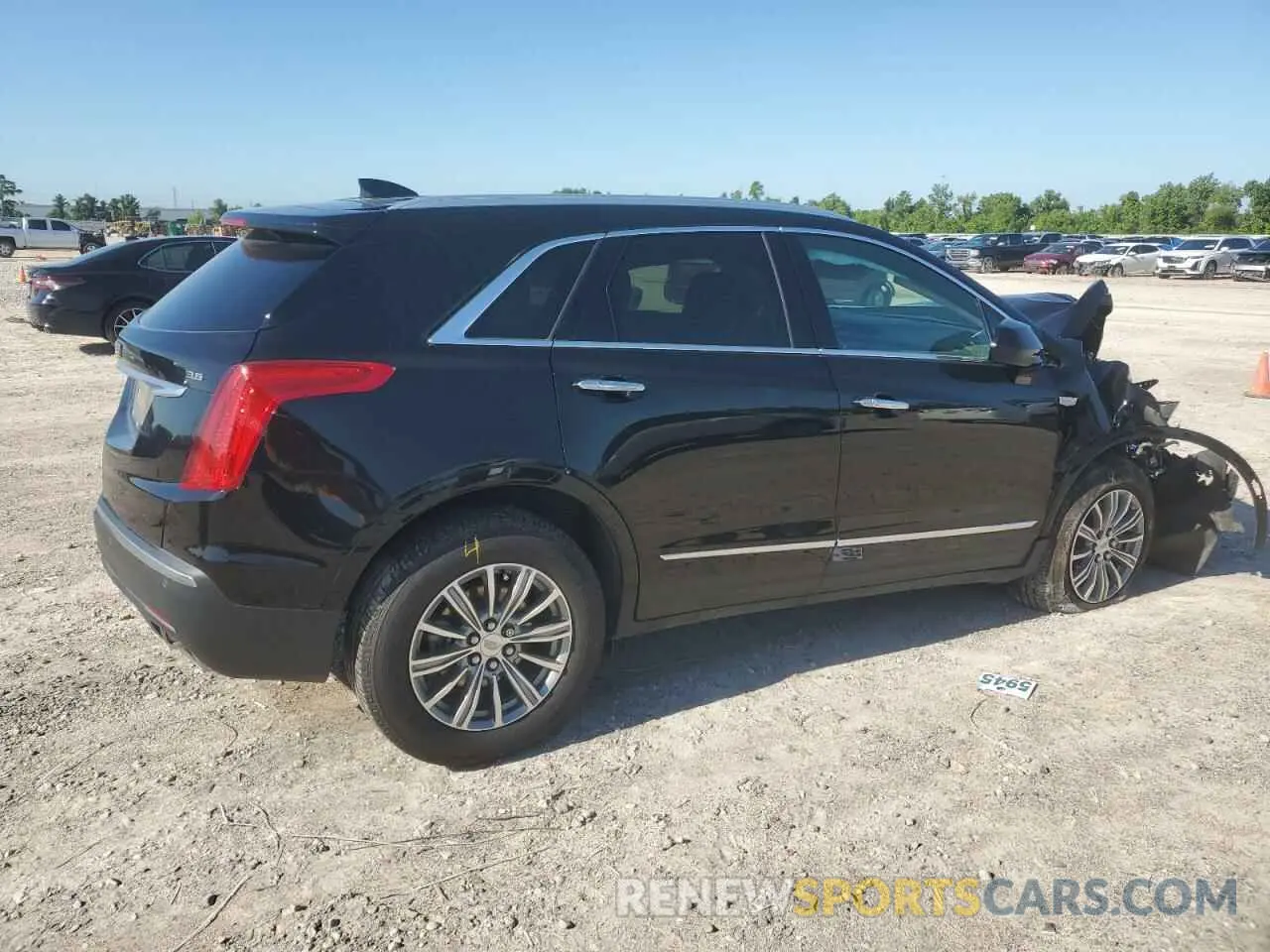 3 Photograph of a damaged car 1GYKNCRS0KZ180203 CADILLAC XT5 2019