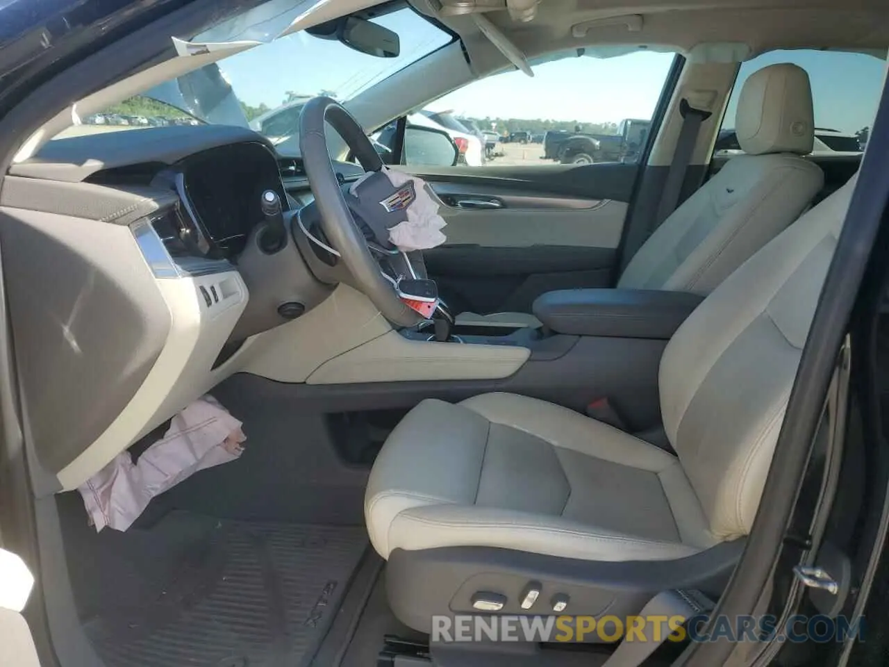 7 Photograph of a damaged car 1GYKNCRS0KZ180203 CADILLAC XT5 2019