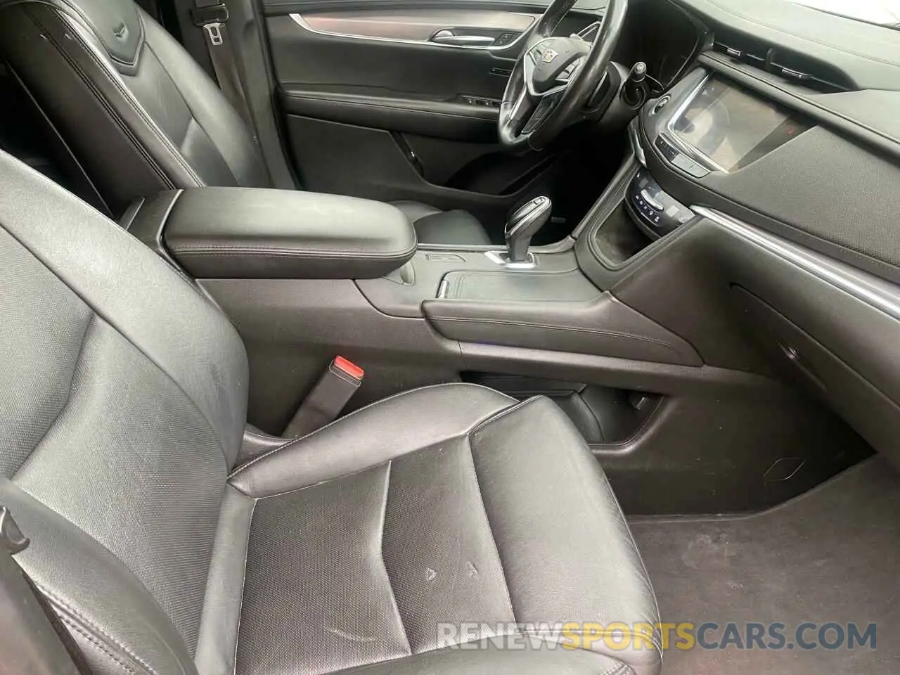 5 Photograph of a damaged car 1GYKNCRS0KZ206086 CADILLAC XT5 2019