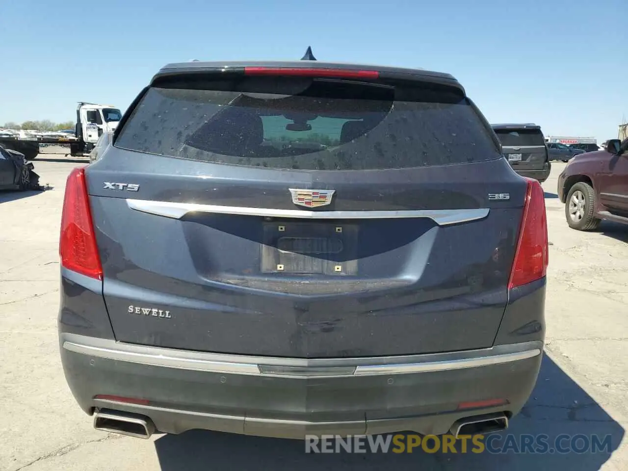 6 Photograph of a damaged car 1GYKNCRS1KZ131818 CADILLAC XT5 2019