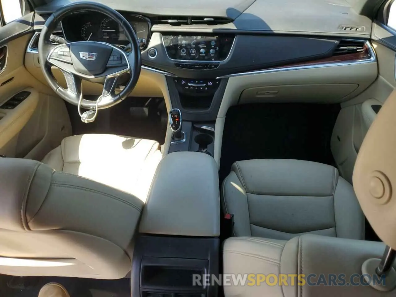 8 Photograph of a damaged car 1GYKNCRS1KZ131818 CADILLAC XT5 2019