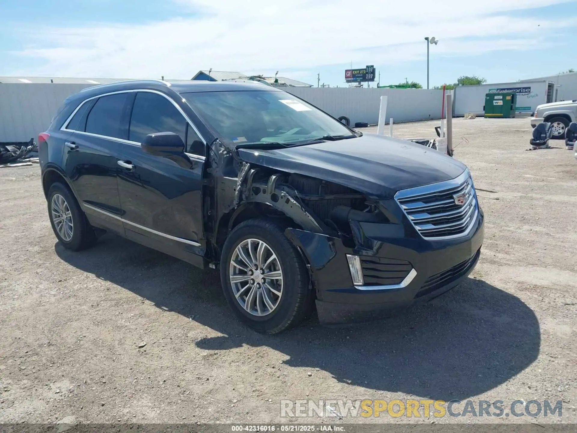 1 Photograph of a damaged car 1GYKNCRS2KZ150054 CADILLAC XT5 2019
