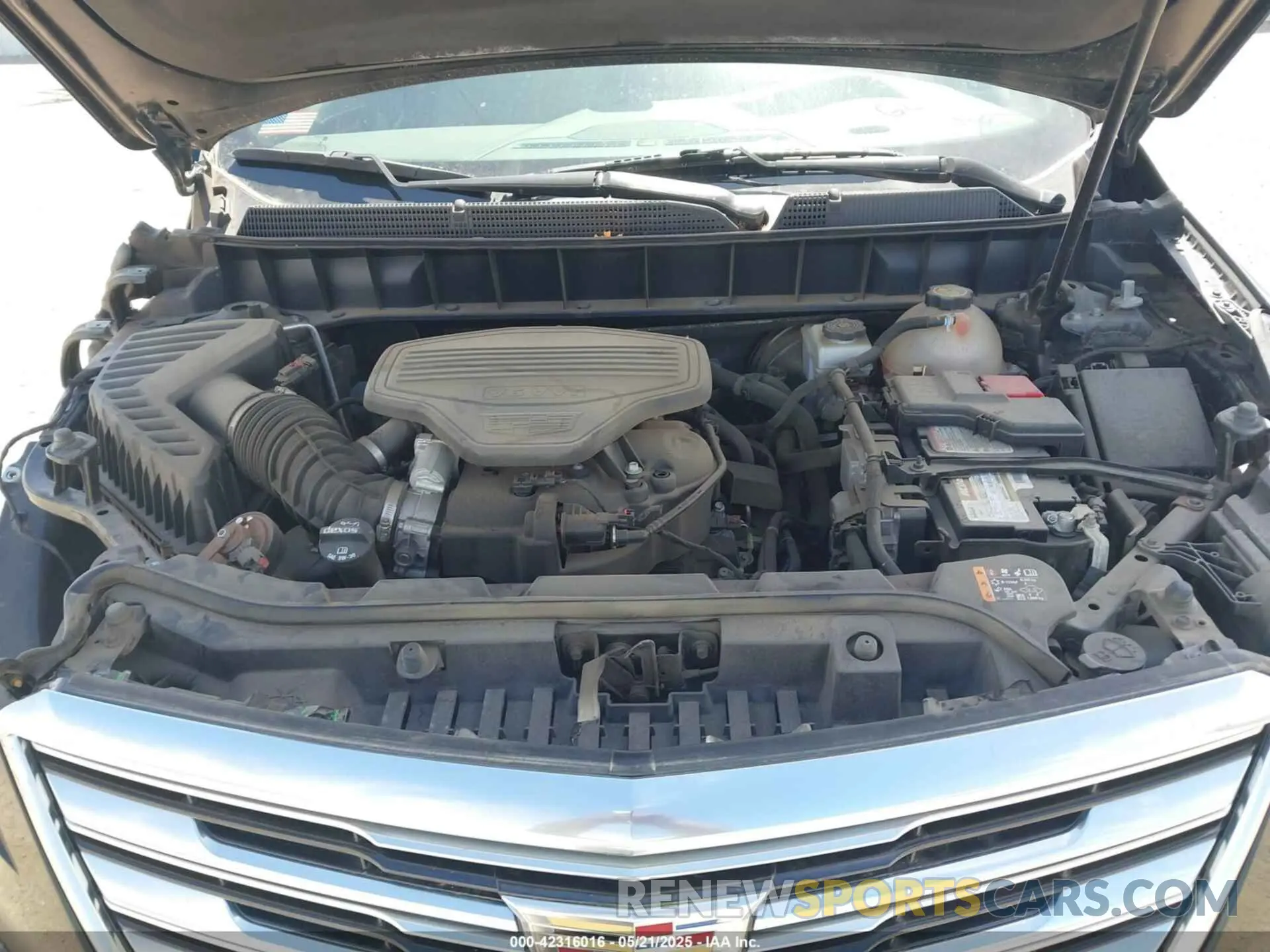 10 Photograph of a damaged car 1GYKNCRS2KZ150054 CADILLAC XT5 2019