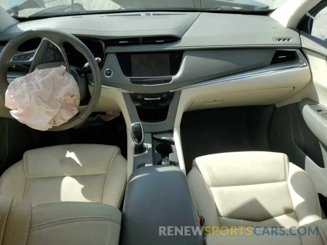 8 Photograph of a damaged car 1GYKNCRS2KZ241647 CADILLAC XT5 2019