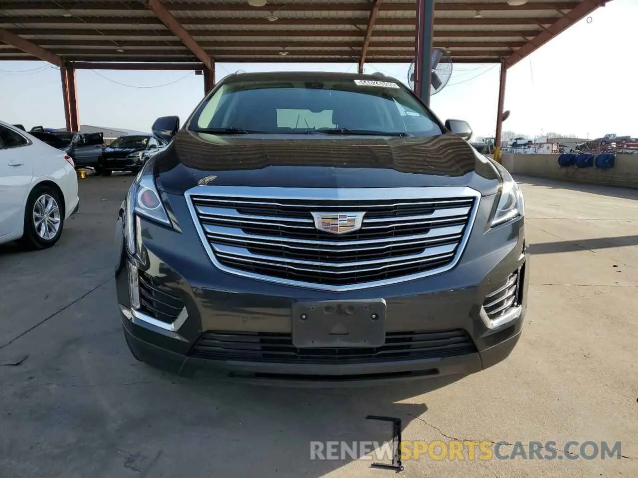 5 Photograph of a damaged car 1GYKNCRS2KZ289651 CADILLAC XT5 2019