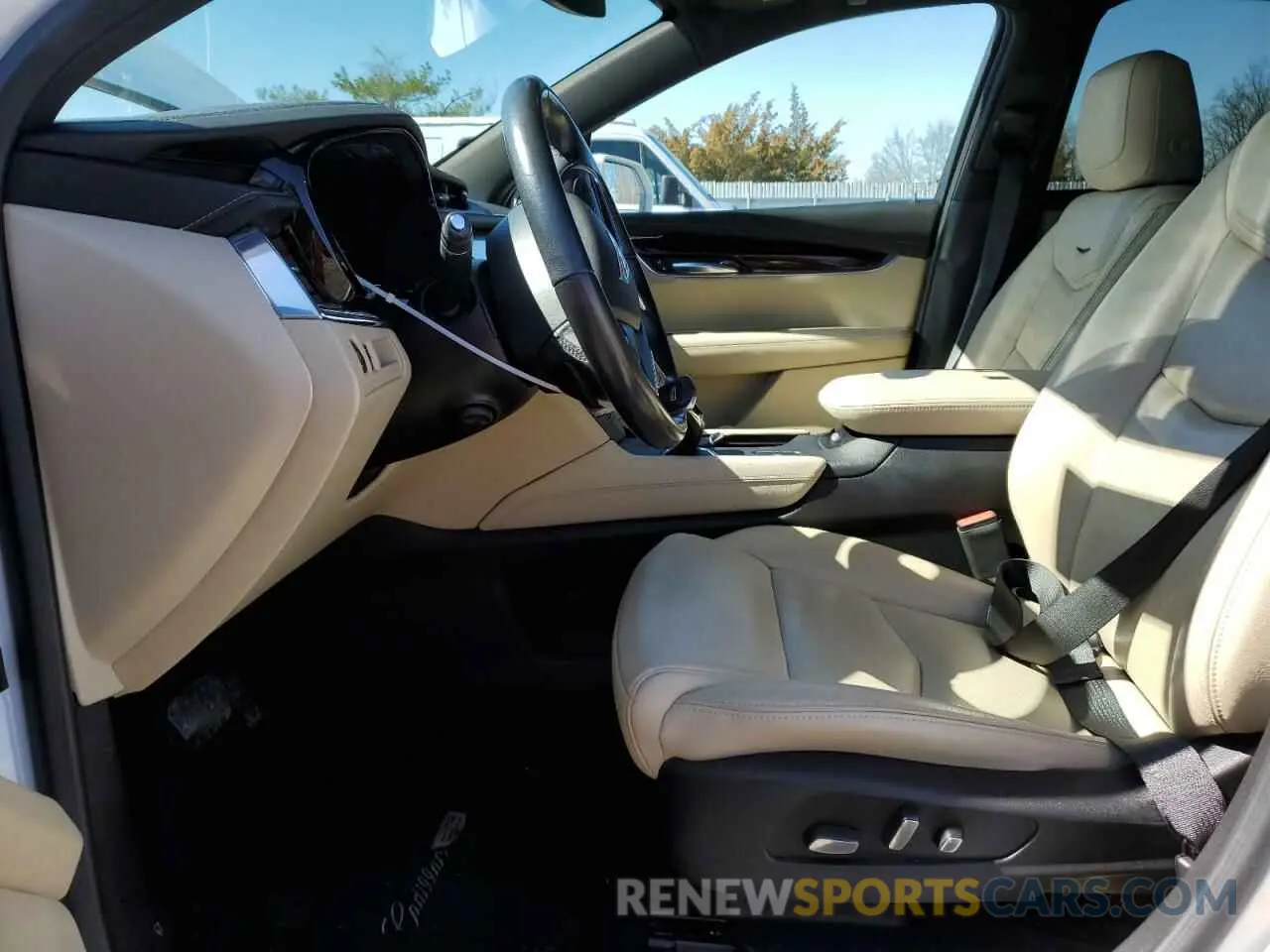 7 Photograph of a damaged car 1GYKNCRS4KZ145535 CADILLAC XT5 2019