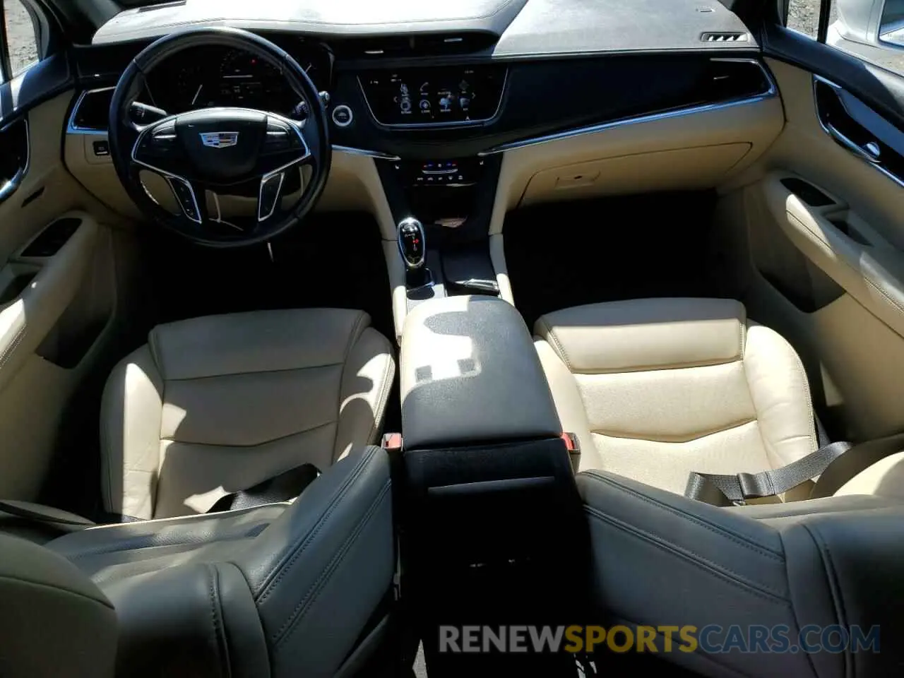 8 Photograph of a damaged car 1GYKNCRS4KZ145535 CADILLAC XT5 2019