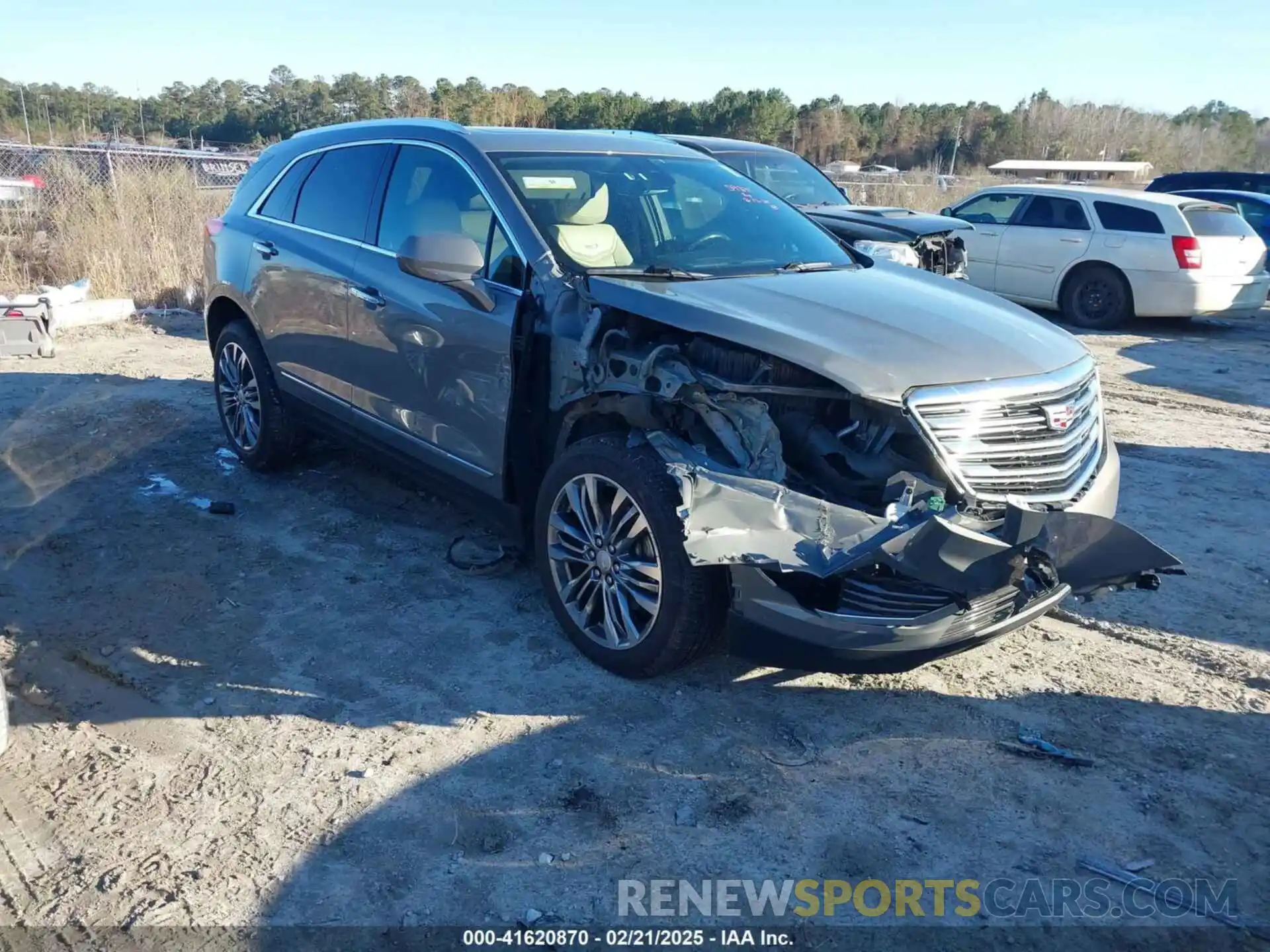 1 Photograph of a damaged car 1GYKNCRS4KZ263519 CADILLAC XT5 2019