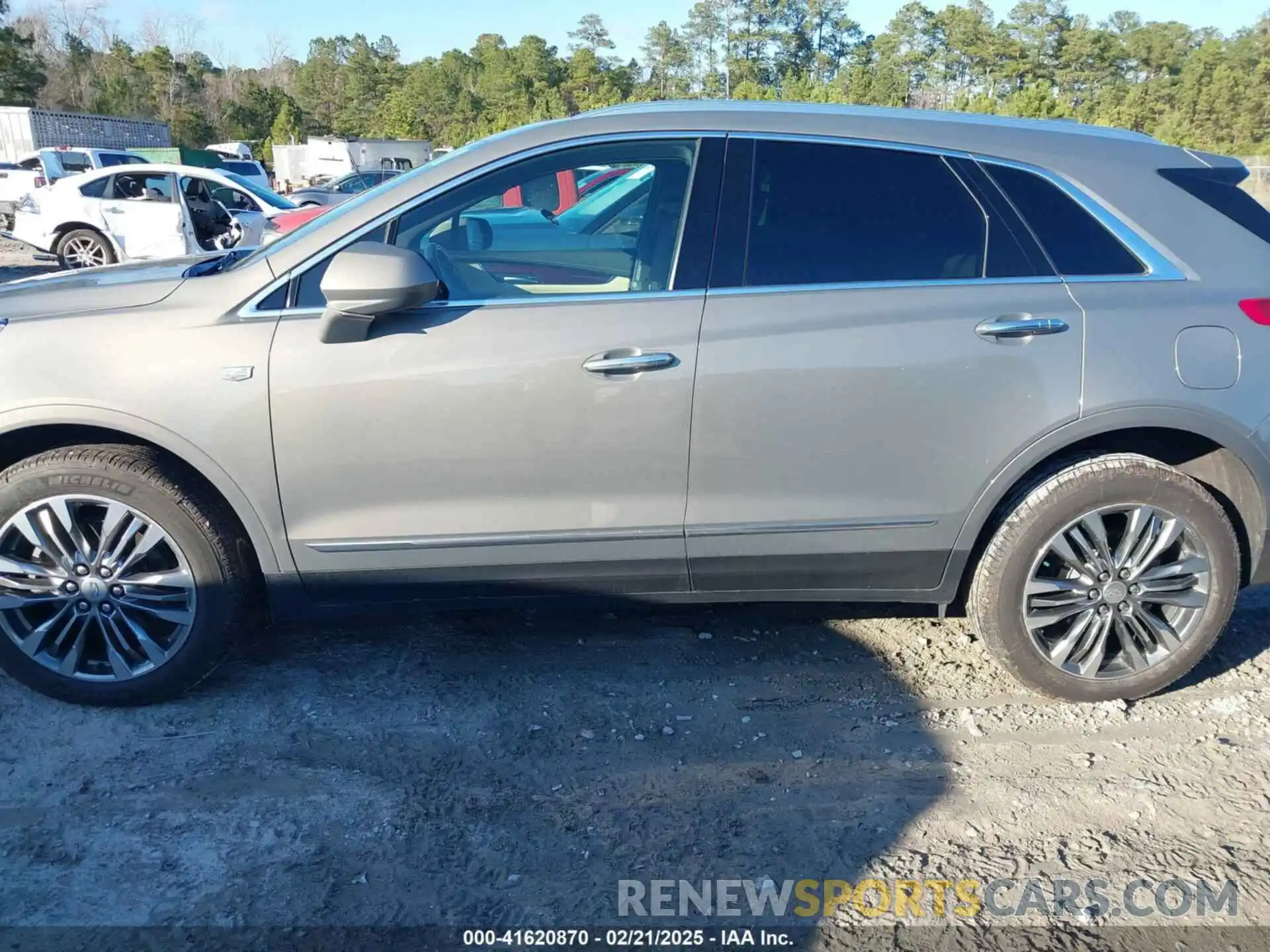 14 Photograph of a damaged car 1GYKNCRS4KZ263519 CADILLAC XT5 2019