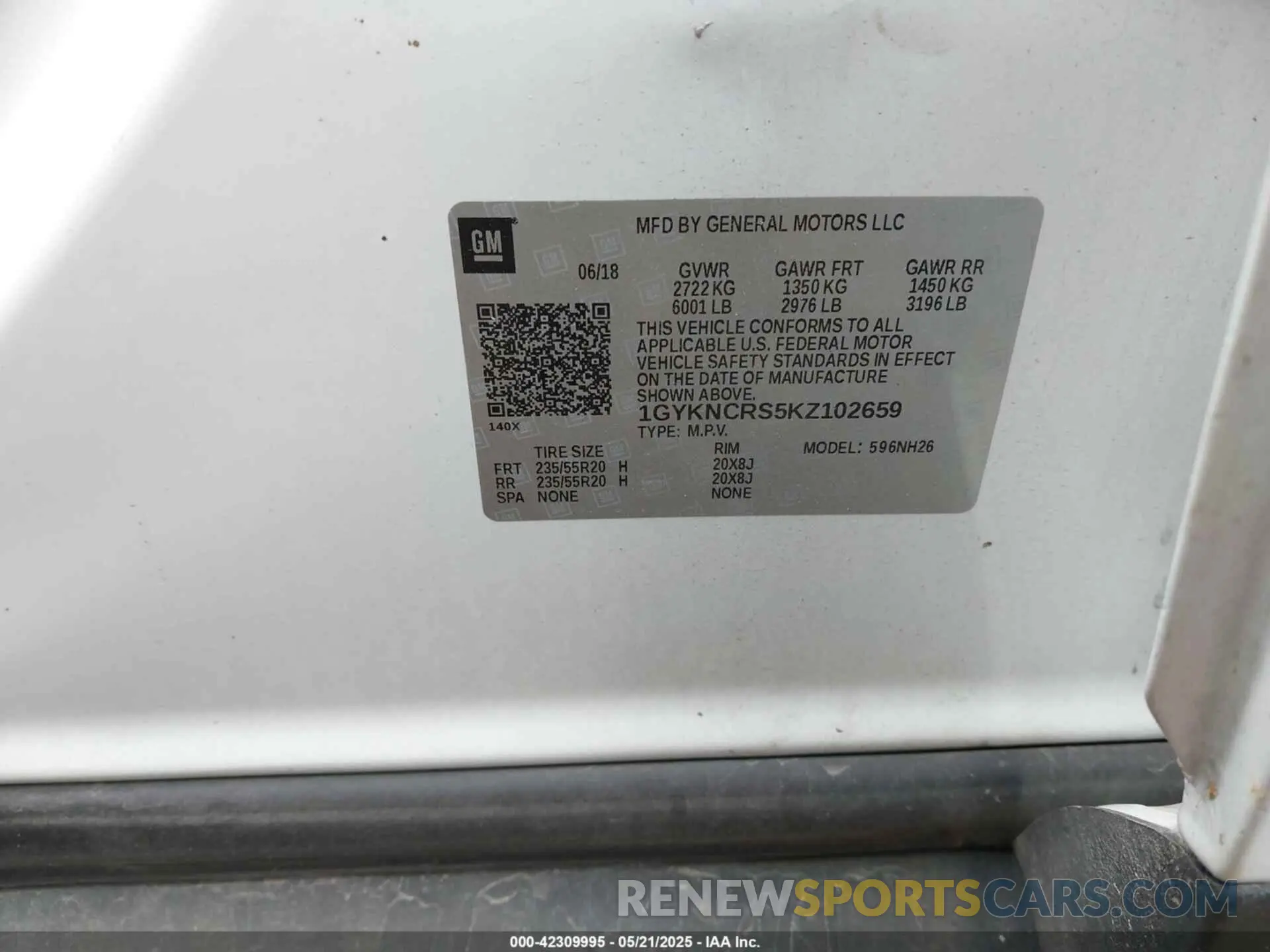 9 Photograph of a damaged car 1GYKNCRS5KZ102659 CADILLAC XT5 2019